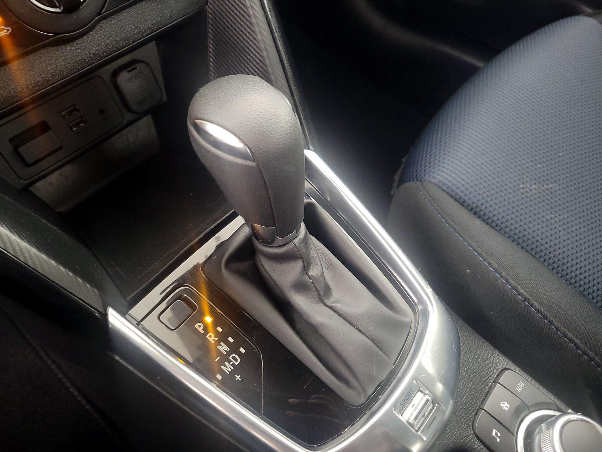 Thumbnail: 2017 Toyota Yaris iA - 17