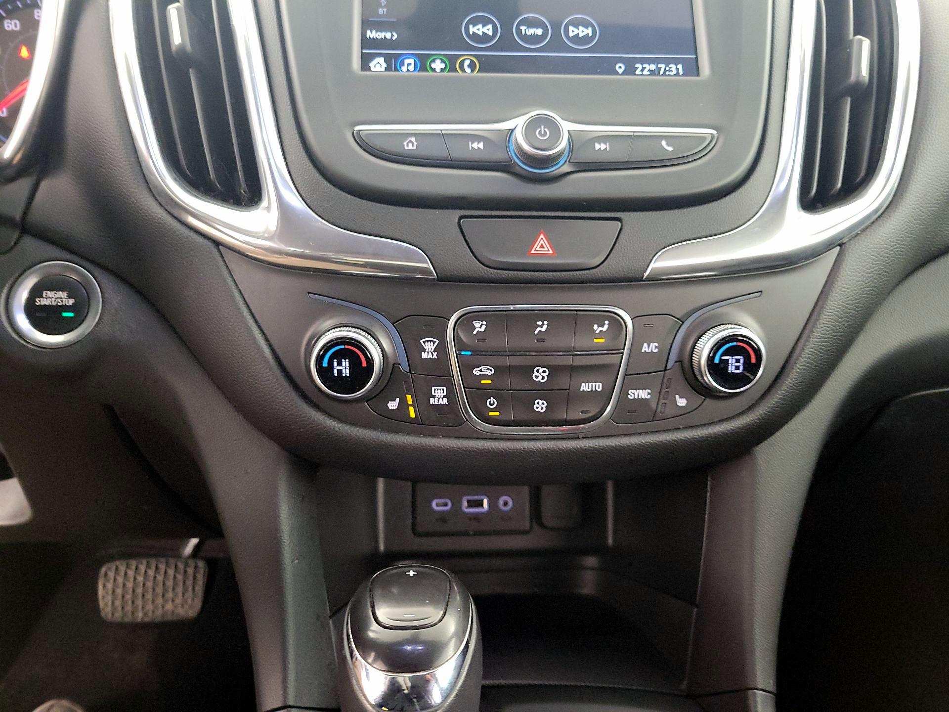 Thumbnail: 2019 Chevrolet Equinox - 16