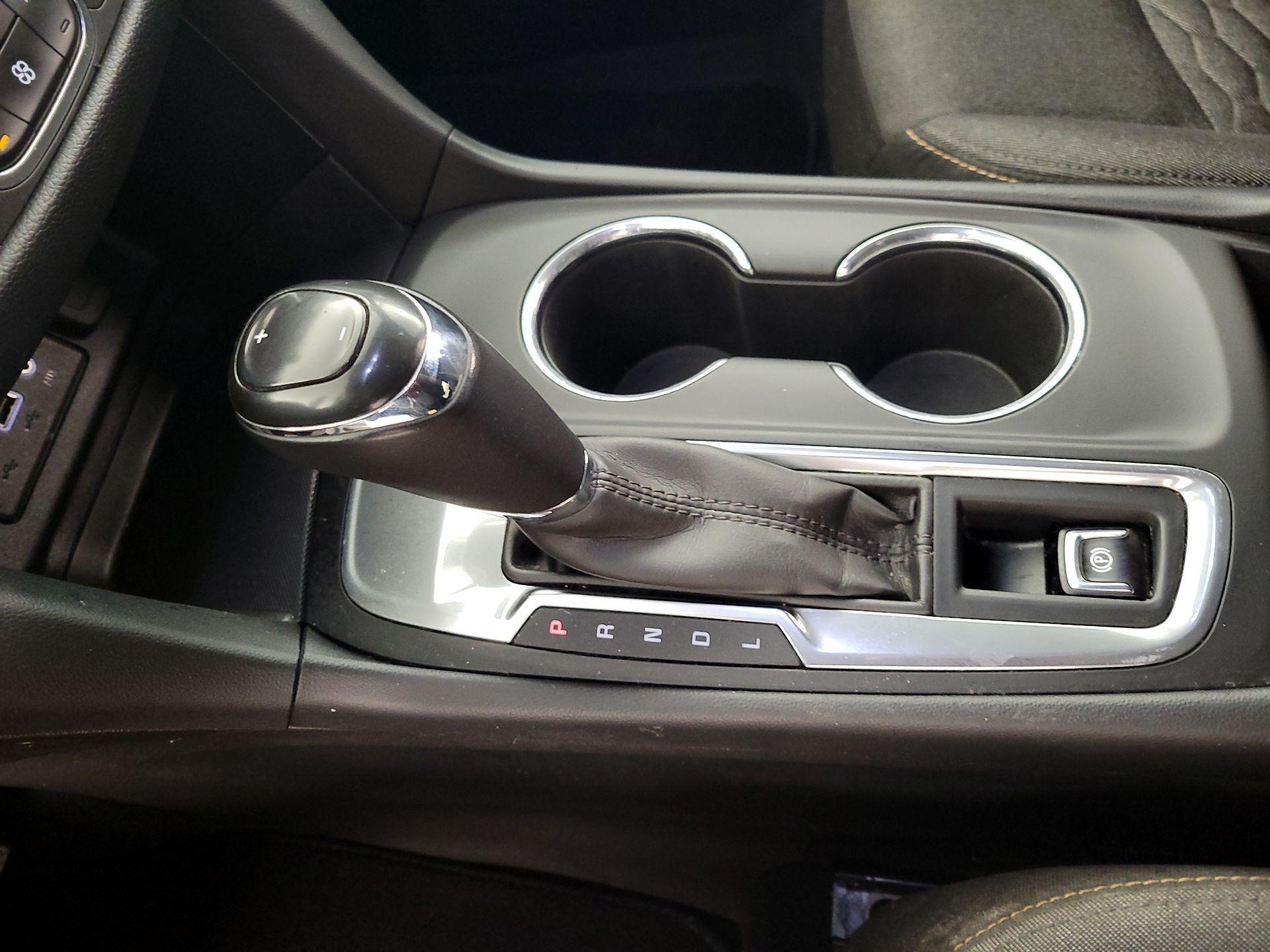 Thumbnail: 2019 Chevrolet Equinox - 17