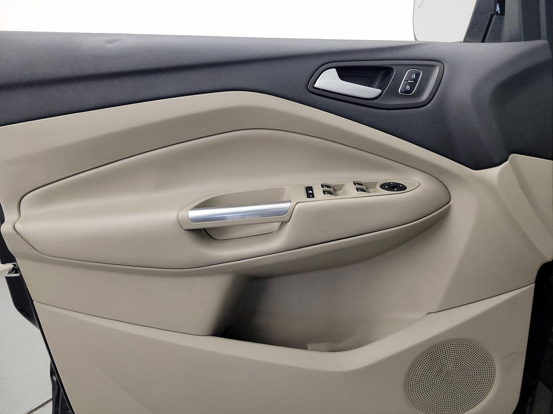 Thumbnail: 2017 Ford Escape - 12