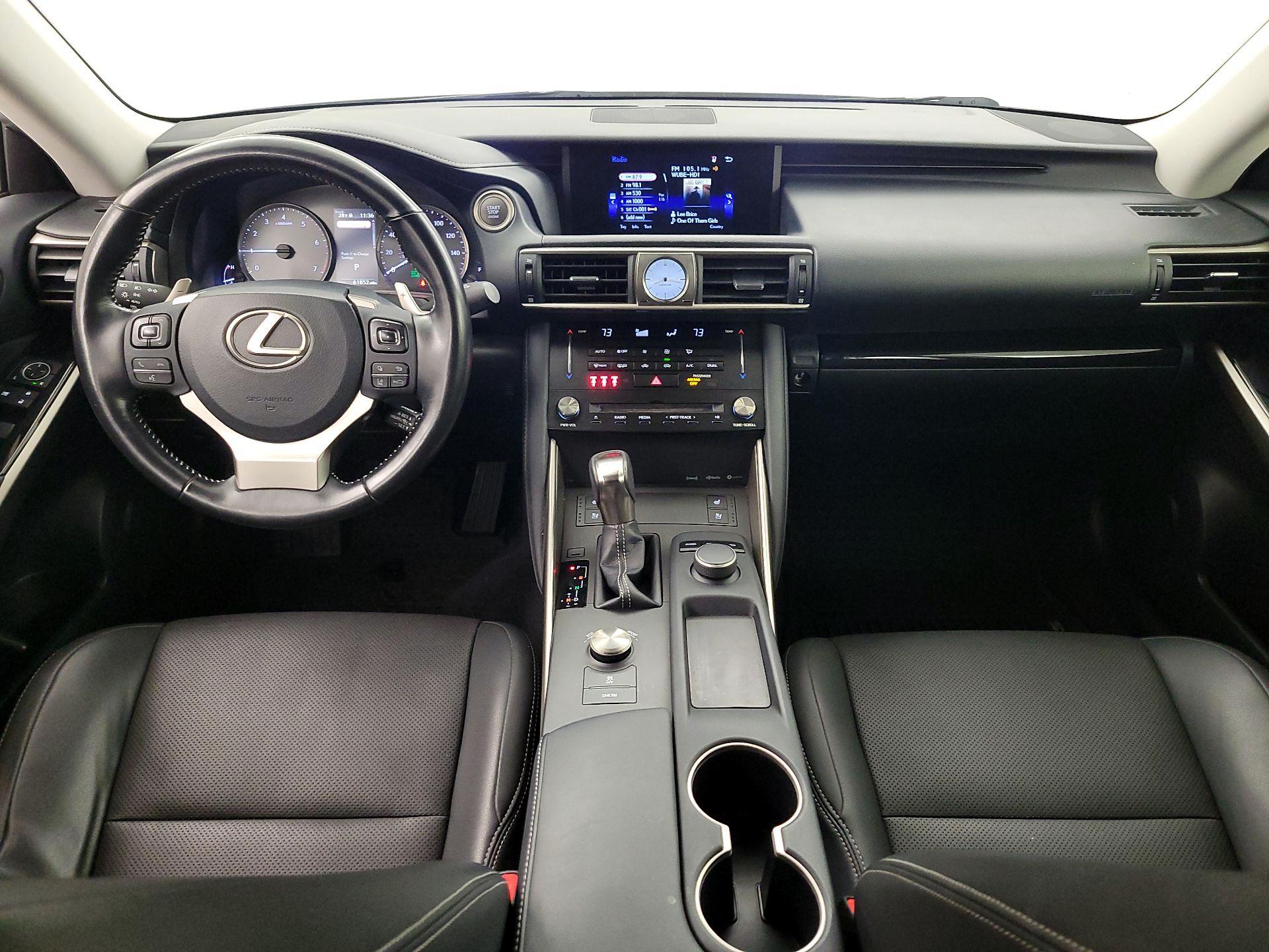 Thumbnail: 2017 Lexus IS - 9