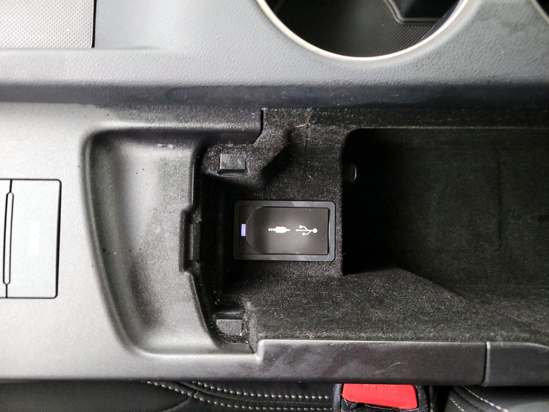 Thumbnail: 2017 Lexus IS - 18