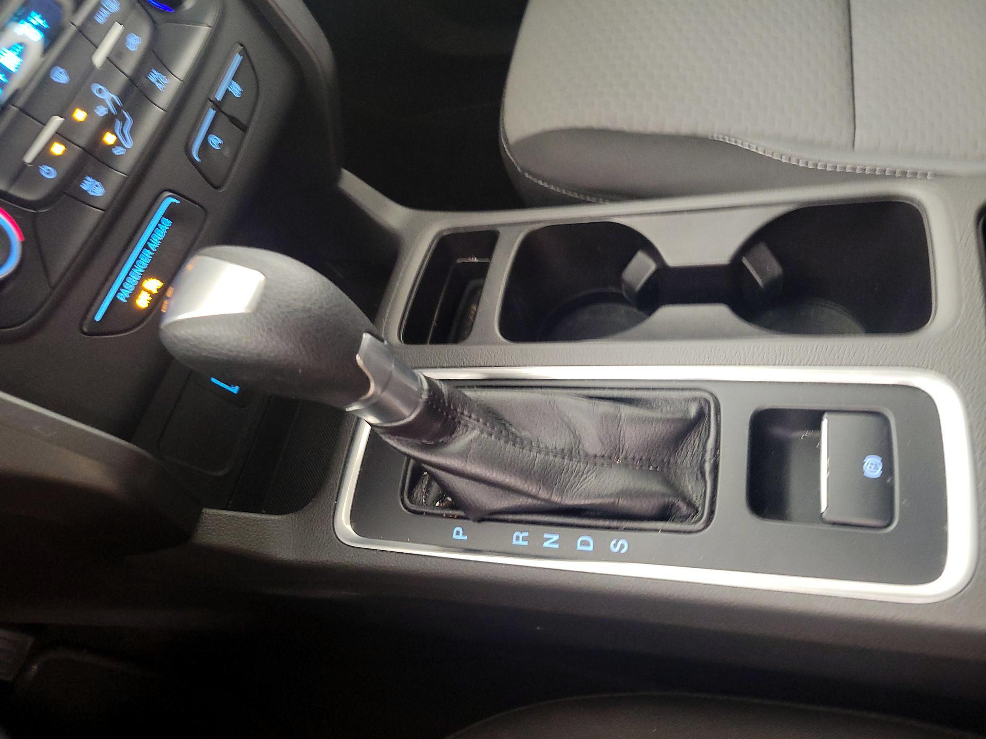 Thumbnail: 2017 Ford Escape - 17