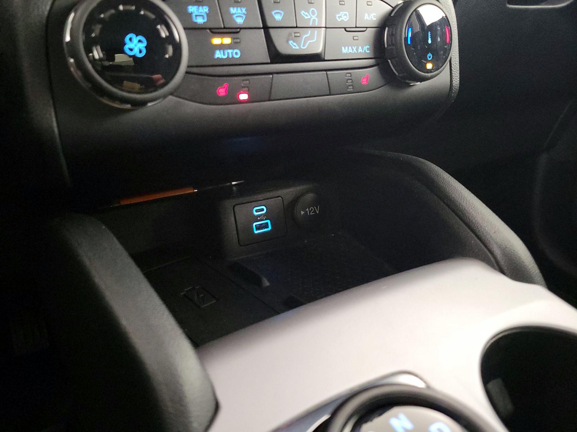 Thumbnail: 2022 Ford Bronco Sport - 18