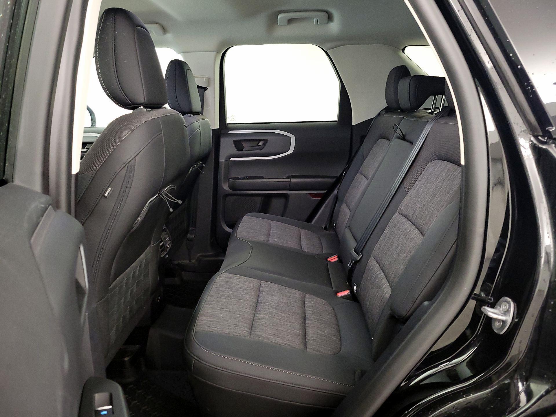 Thumbnail: 2022 Ford Bronco Sport - 19