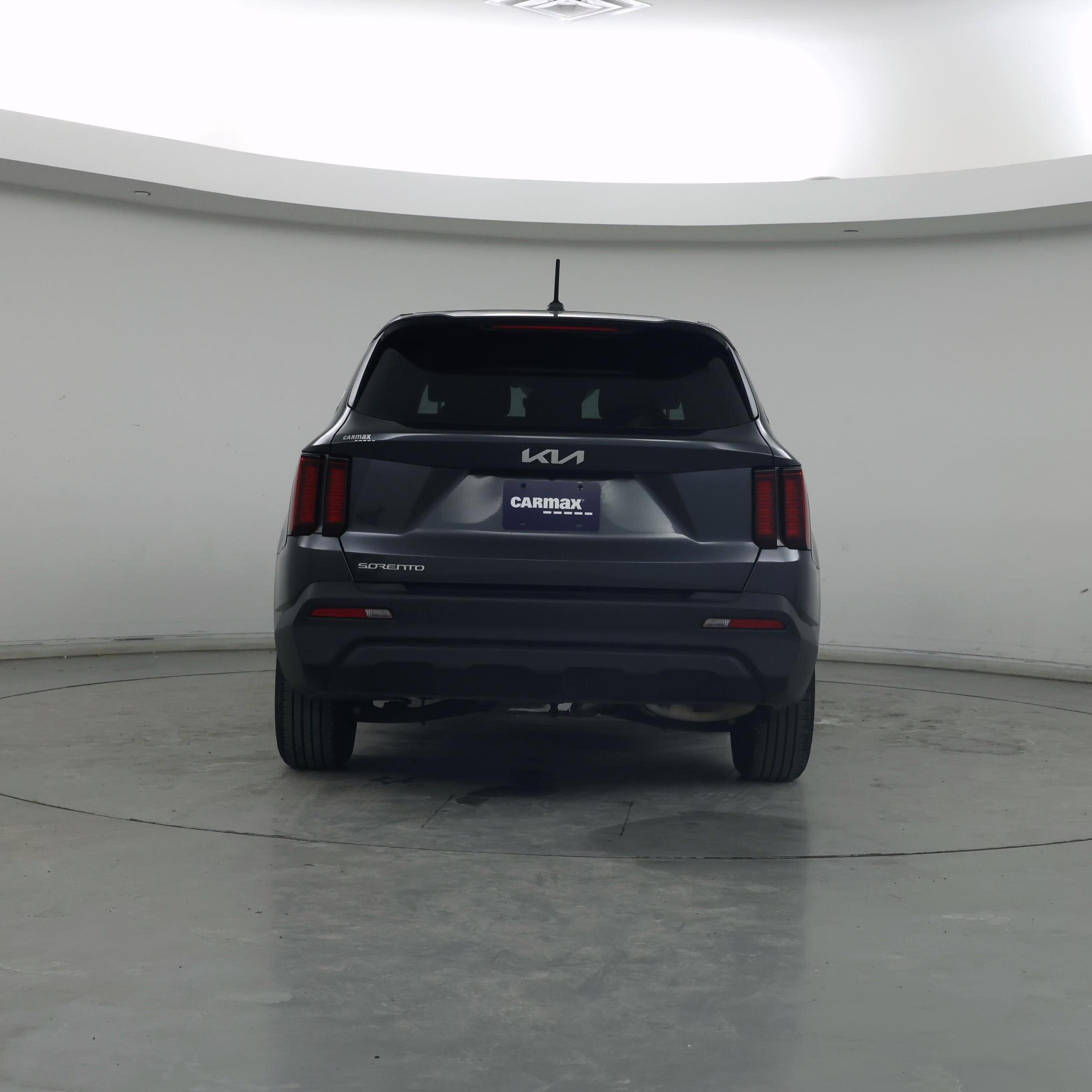 Thumbnail: 2023 Kia Sorento - 6