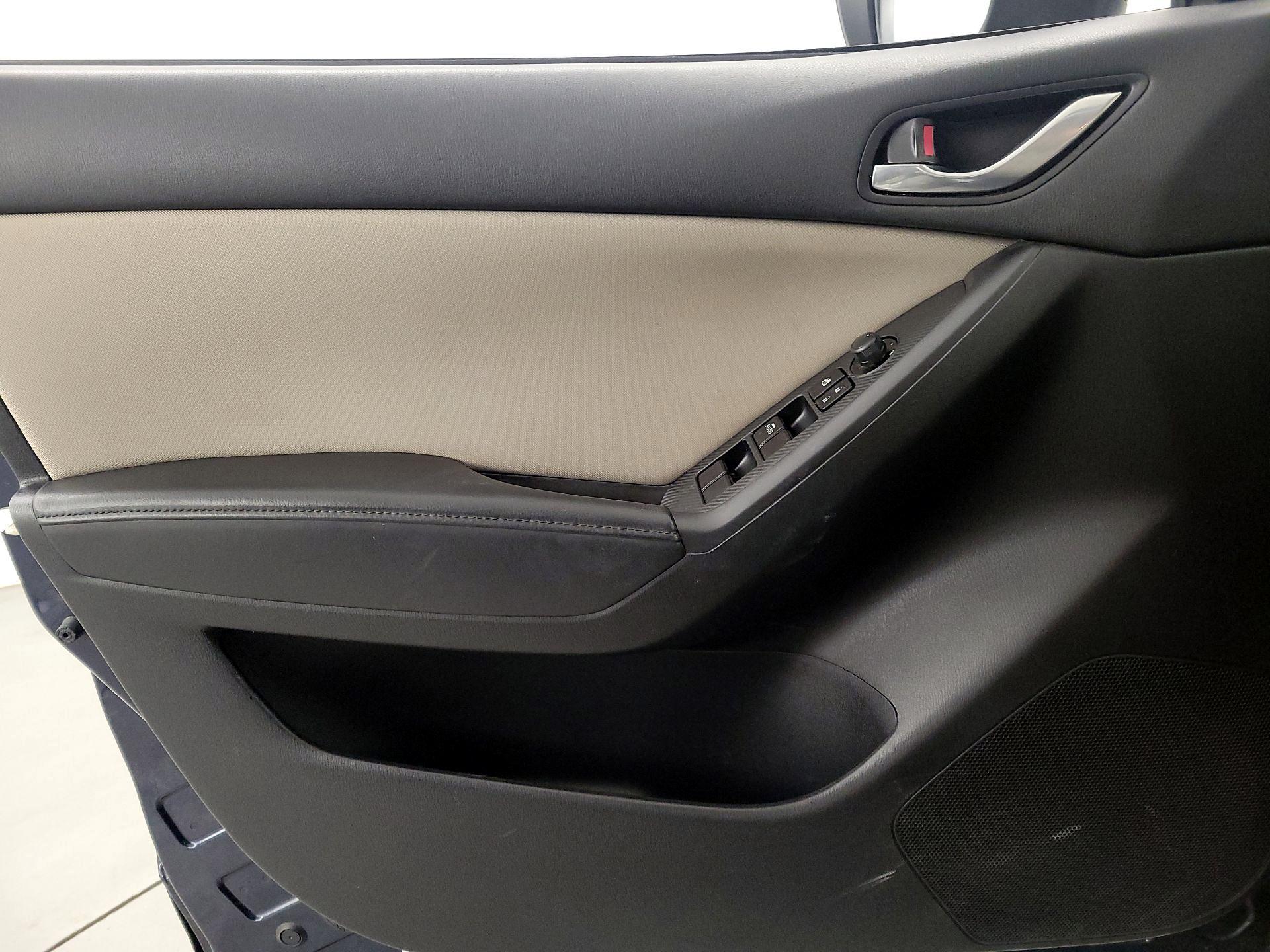 Thumbnail: 2016 Mazda CX-5 - 12