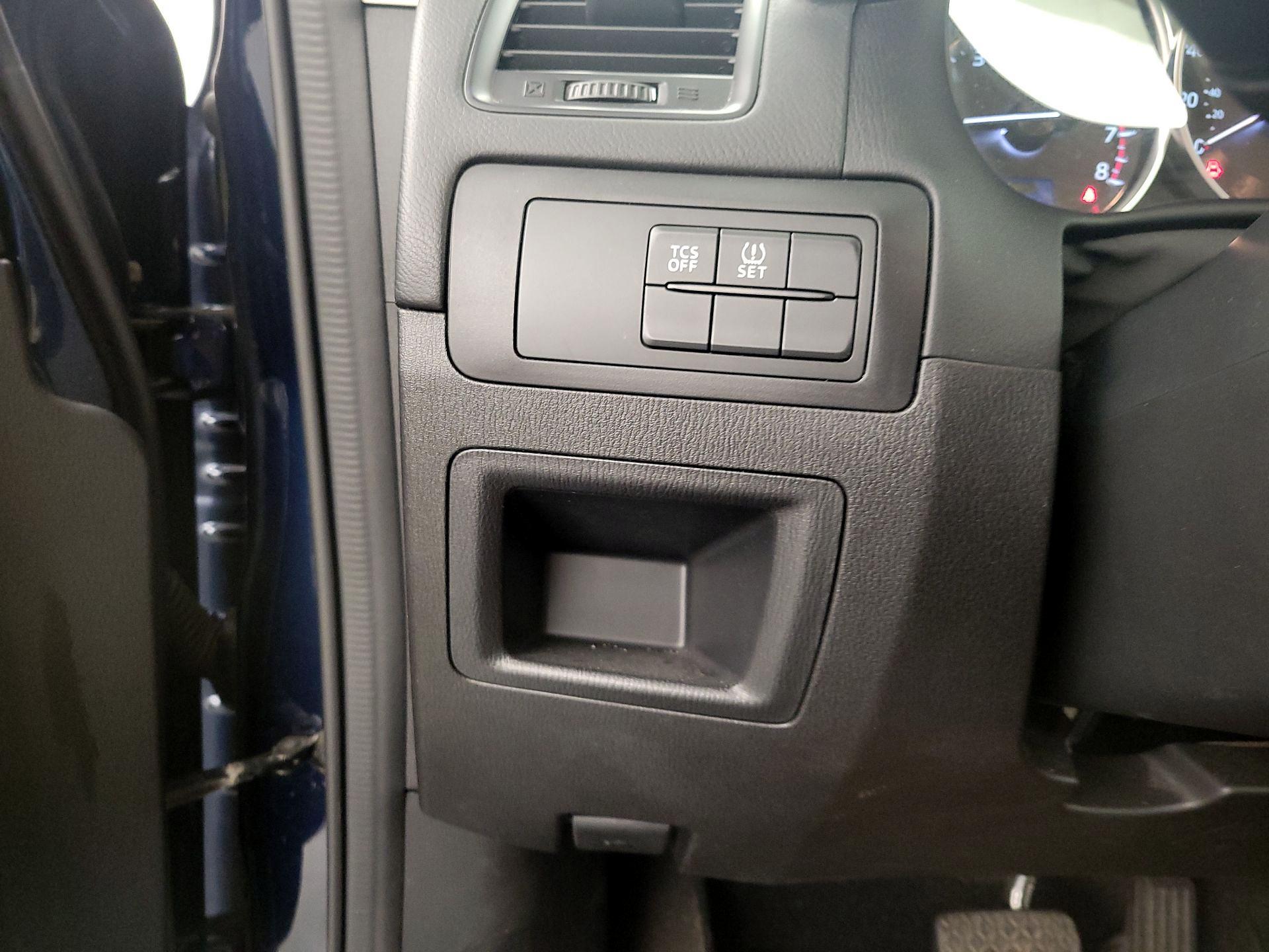 Thumbnail: 2016 Mazda CX-5 - 13