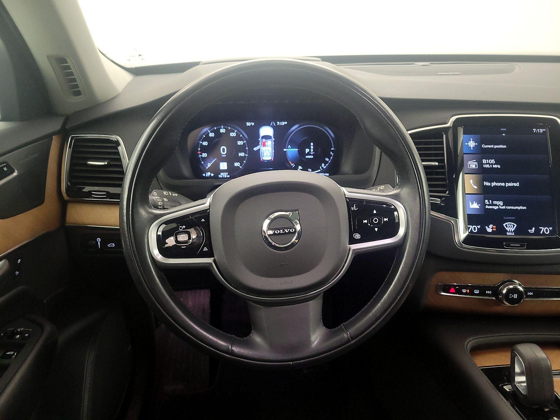 Thumbnail: 2022 Volvo XC90 - 10