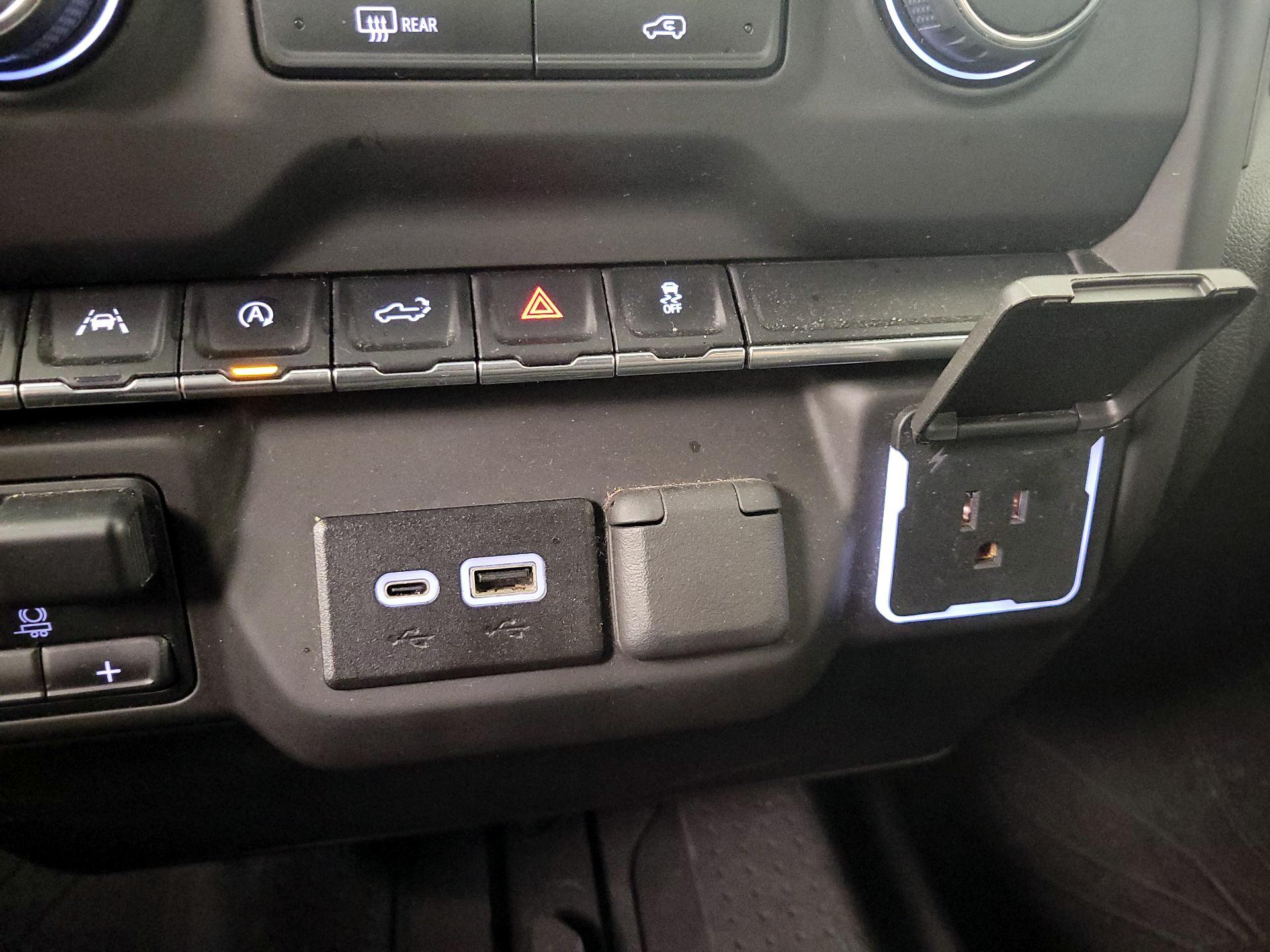 Thumbnail: 2023 Chevrolet Silverado 1500 - 18