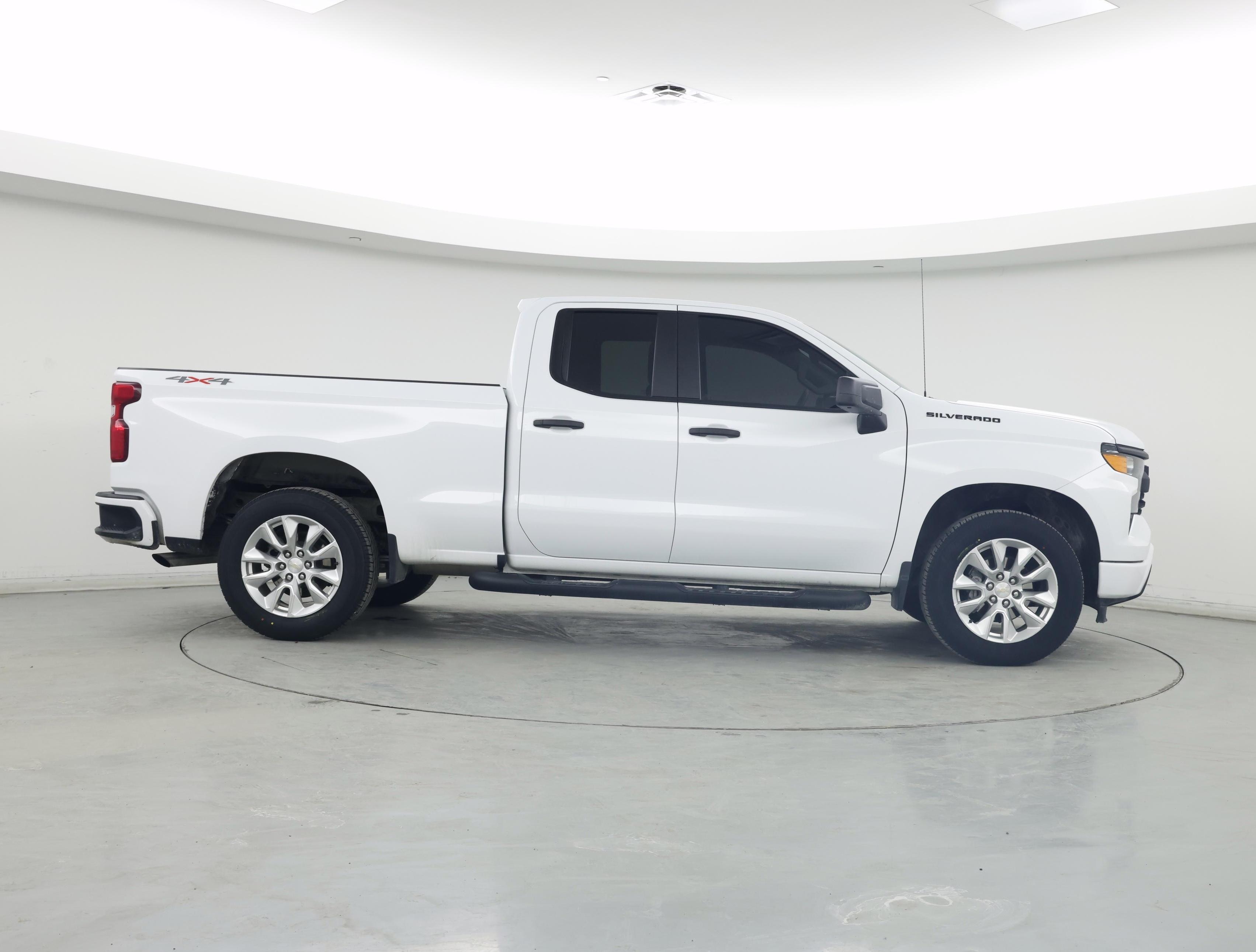 Thumbnail: 2023 Chevrolet Silverado 1500 - 7