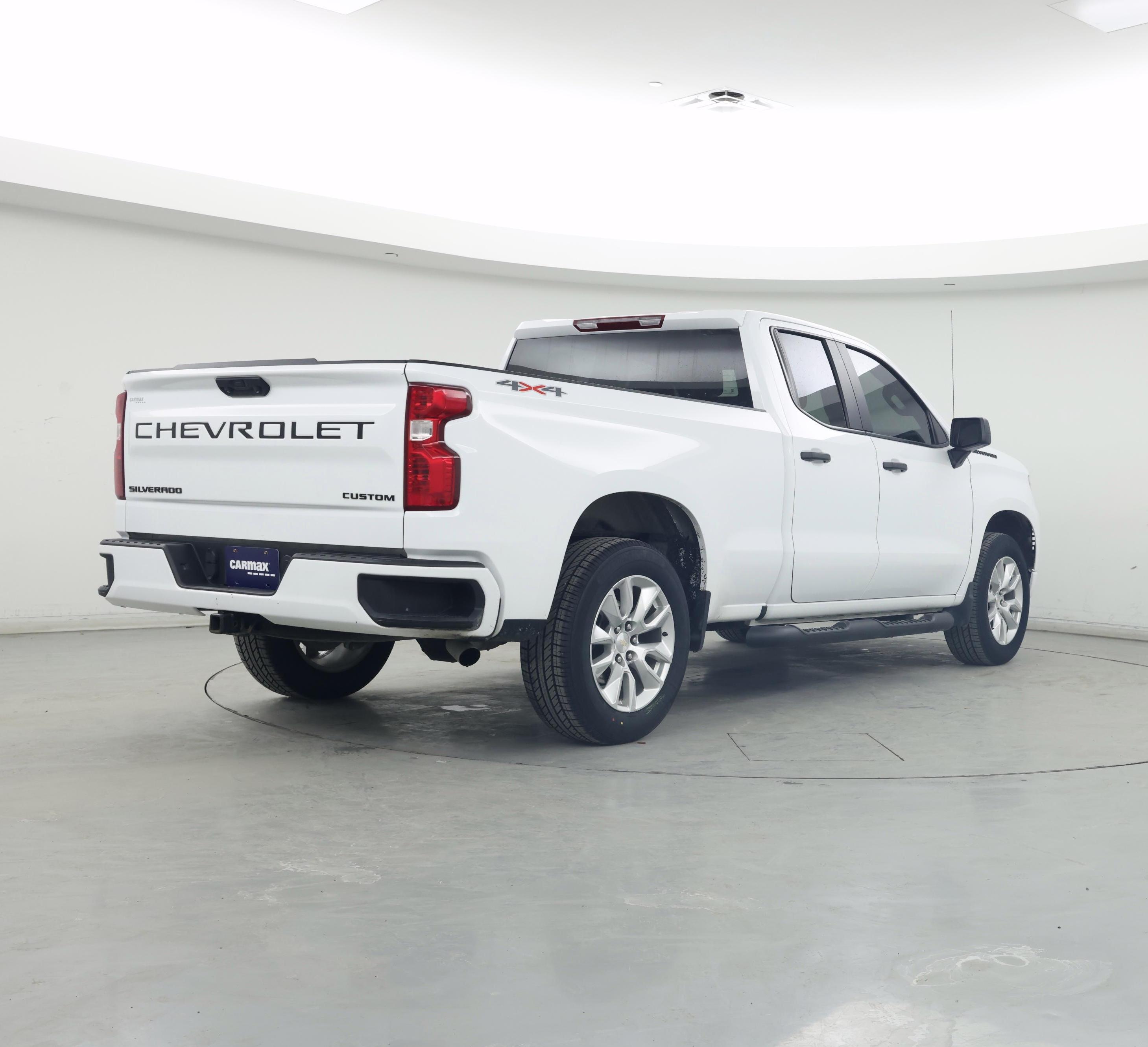 Thumbnail: 2023 Chevrolet Silverado 1500 - 8