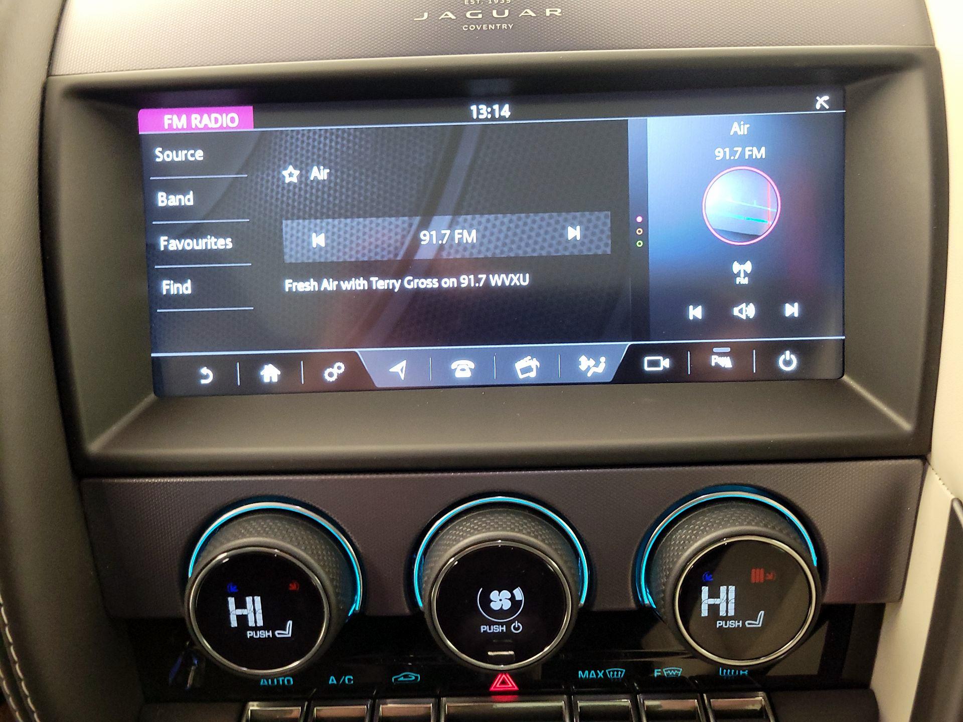 Thumbnail: 2021 Jaguar F-Type - 16