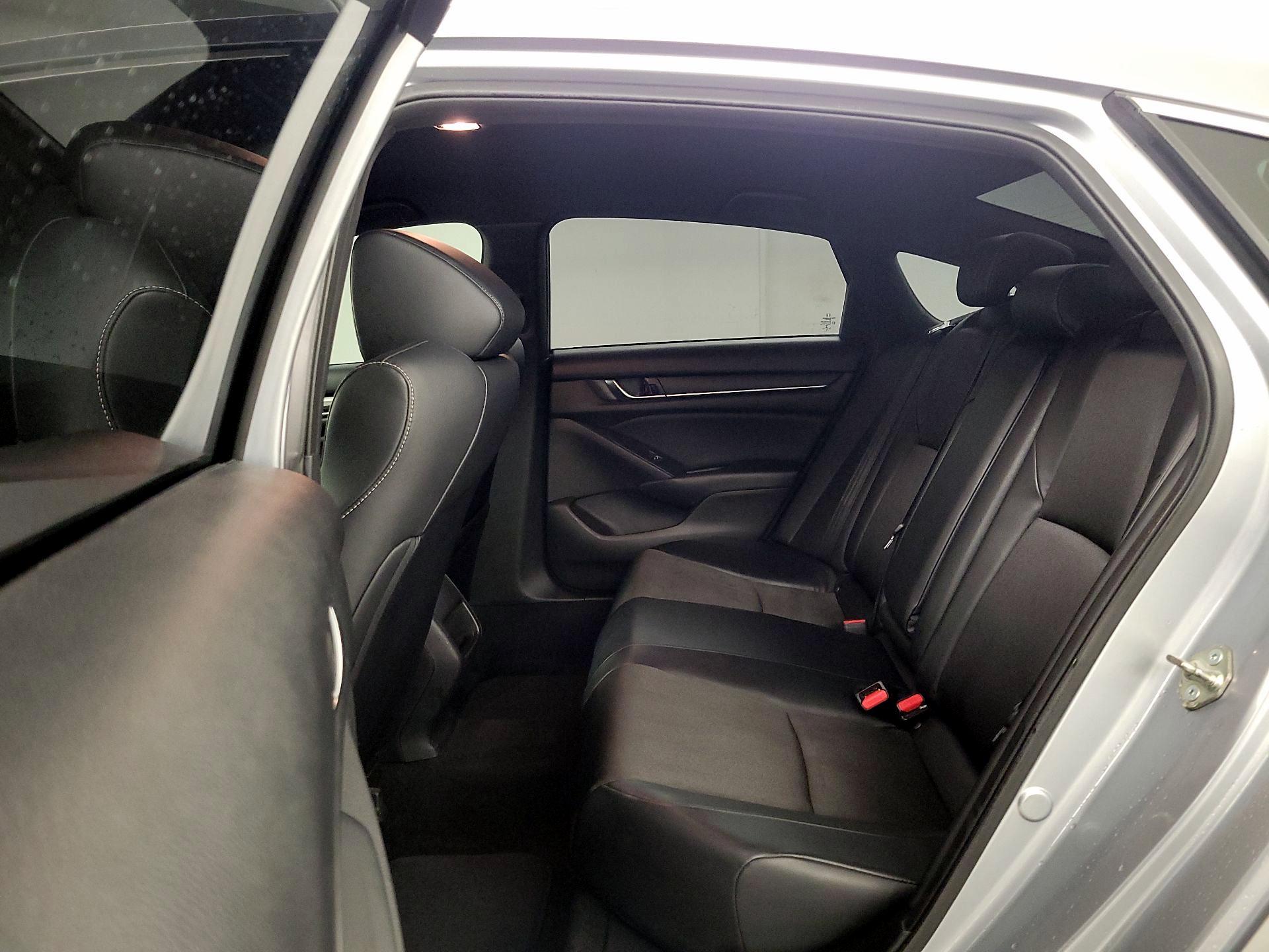 Thumbnail: 2018 Honda Accord - 19