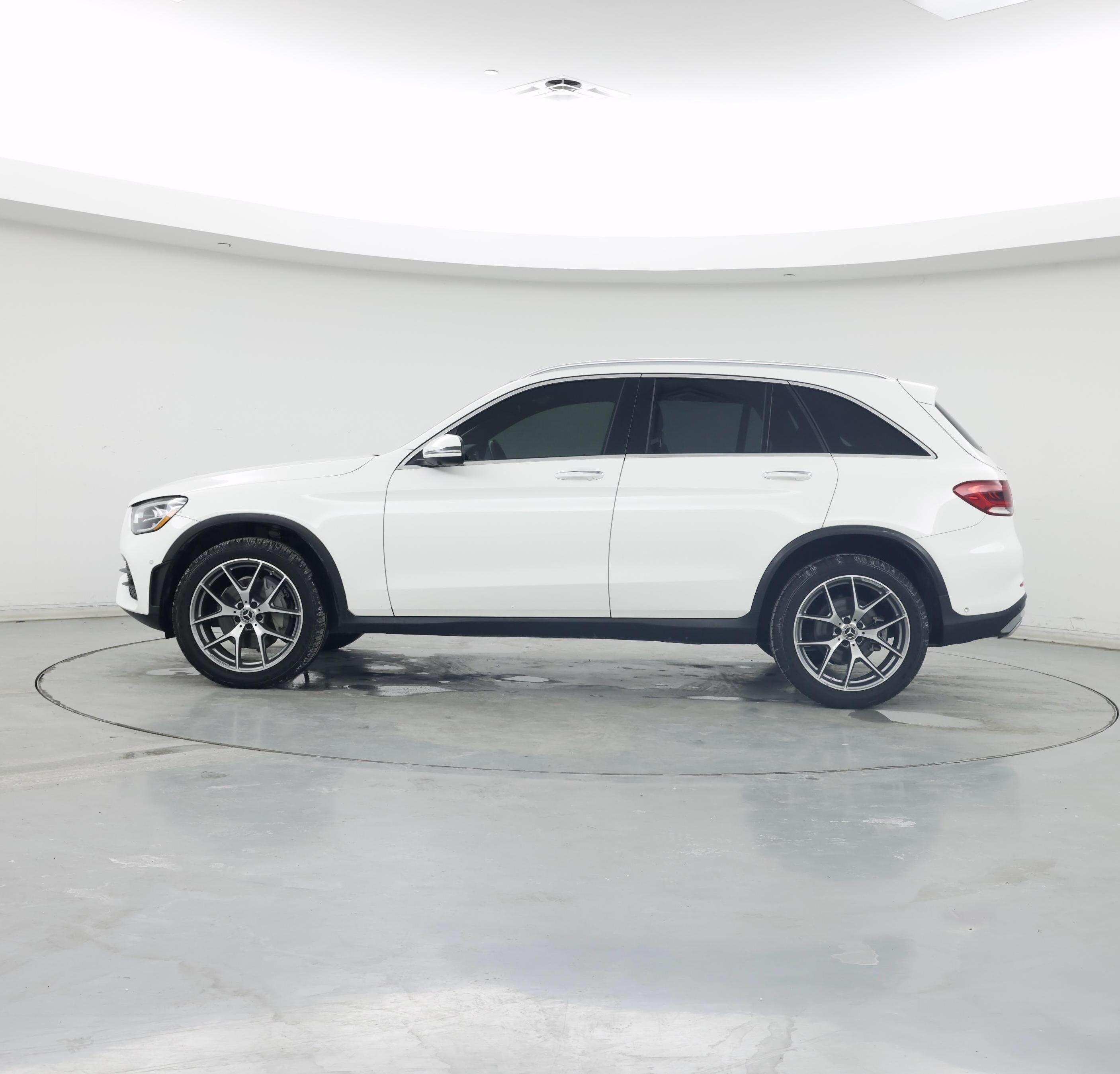 Thumbnail: 2021 Mercedes-Benz GLC - 3