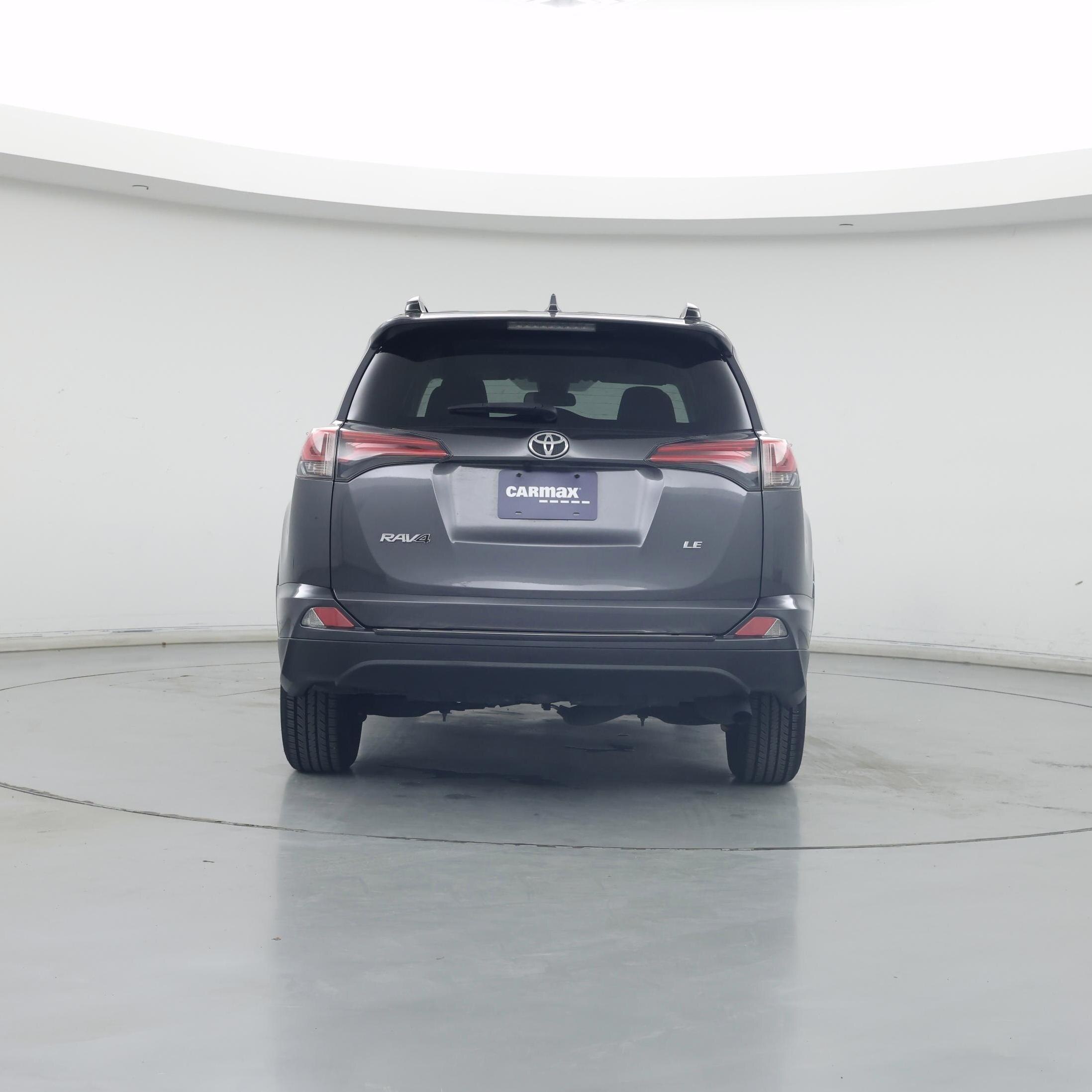 Thumbnail: 2018 Toyota RAV4 - 6