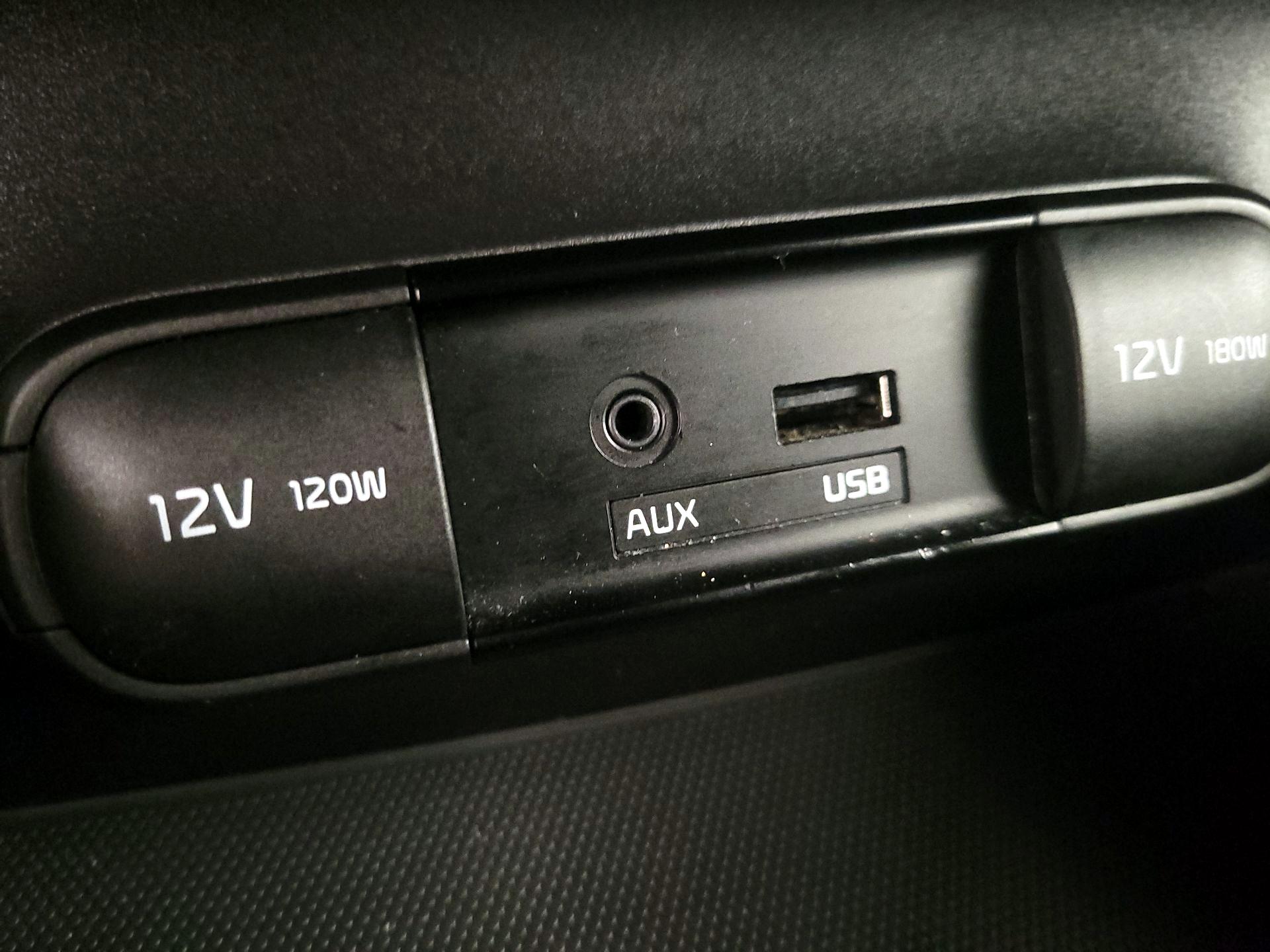 Thumbnail: 2014 Kia Soul - 17