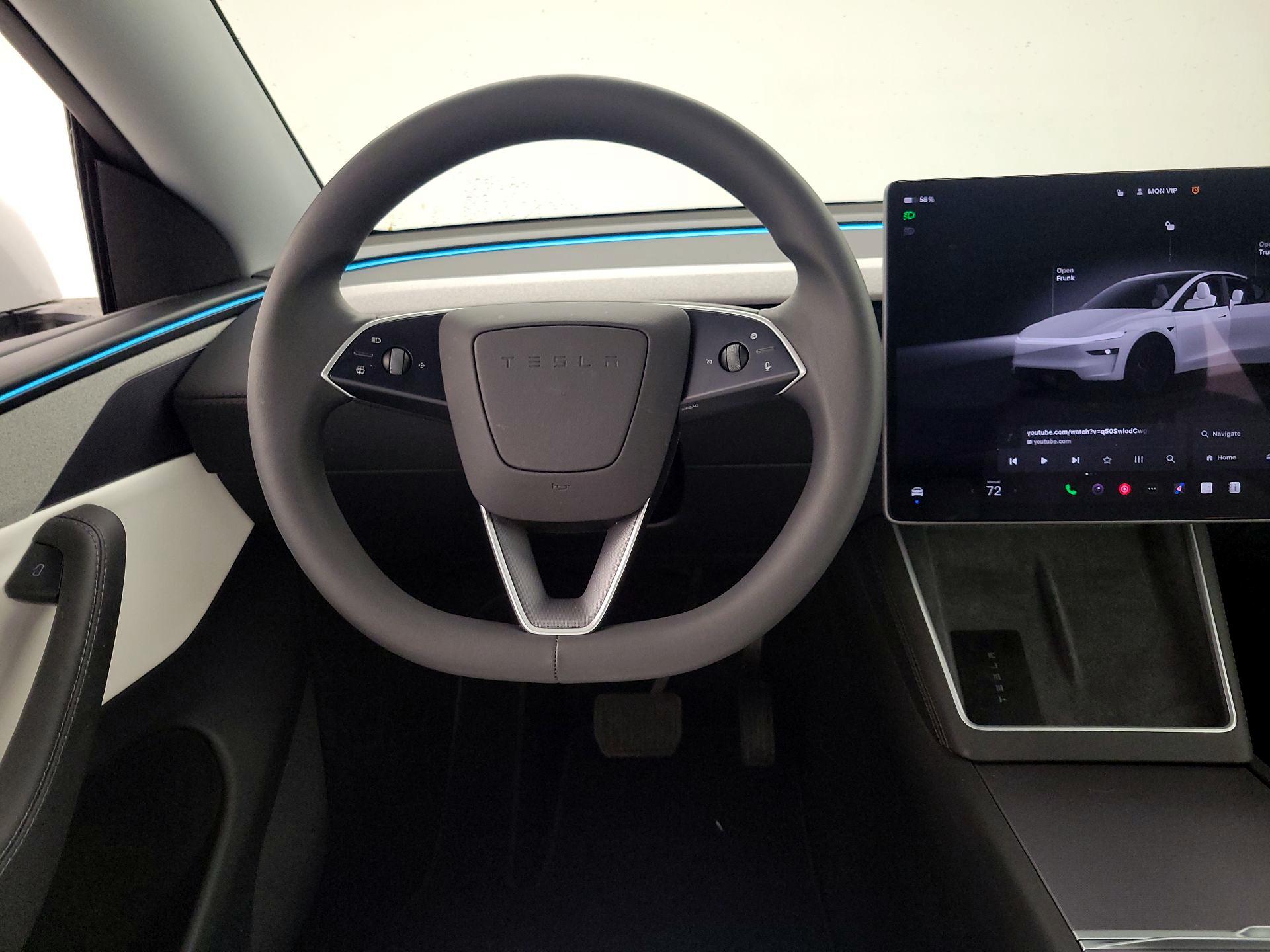 Thumbnail: 2026 Tesla Model Y - 10