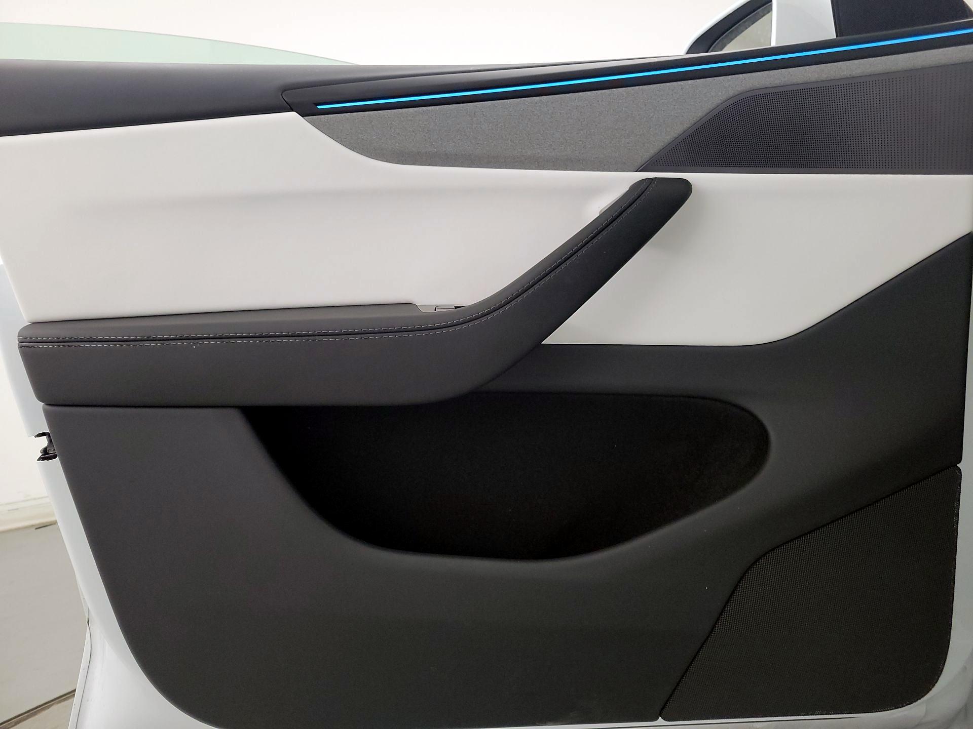 Thumbnail: 2026 Tesla Model Y - 12