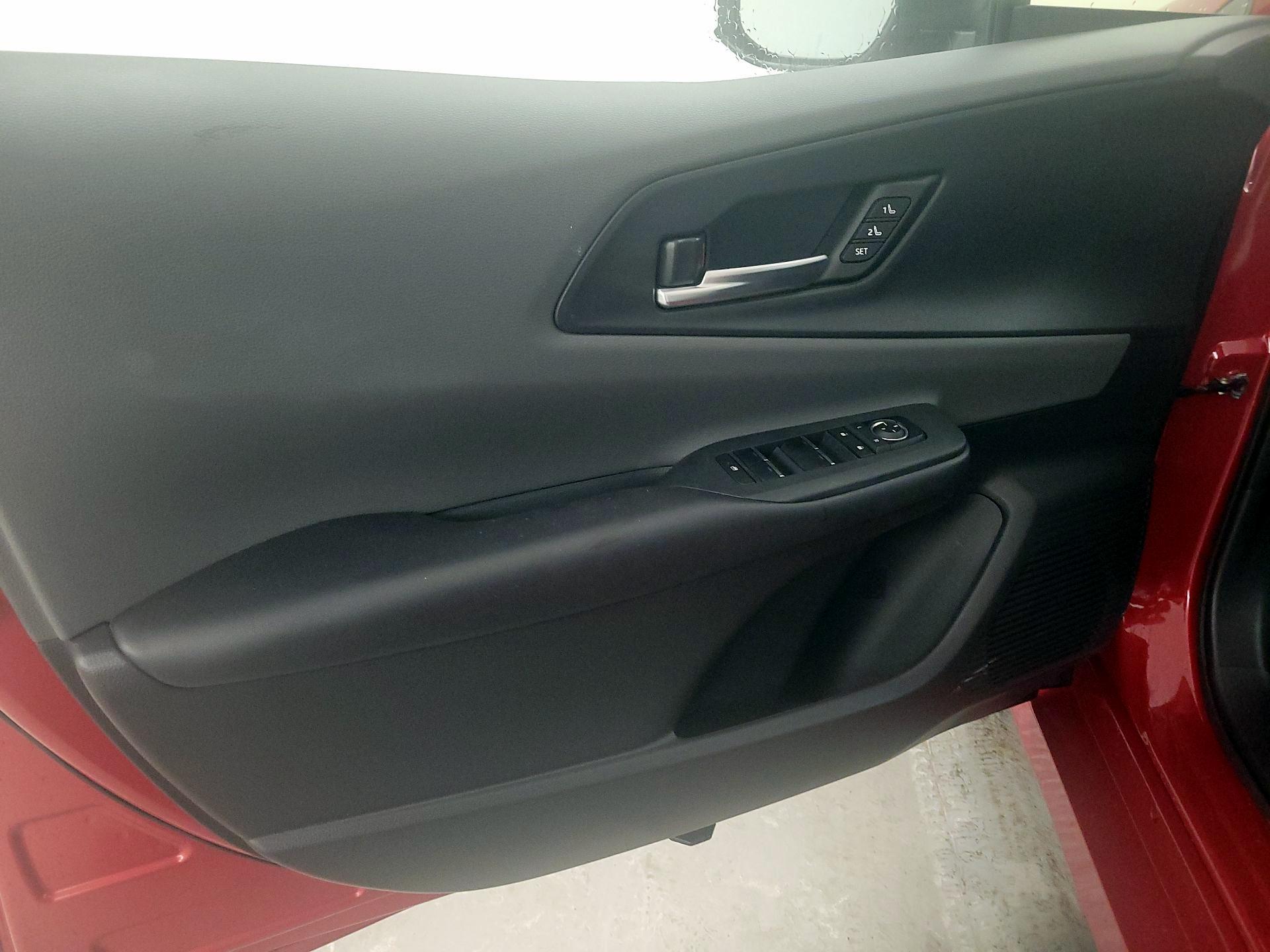 Thumbnail: 2024 Toyota Prius - 12