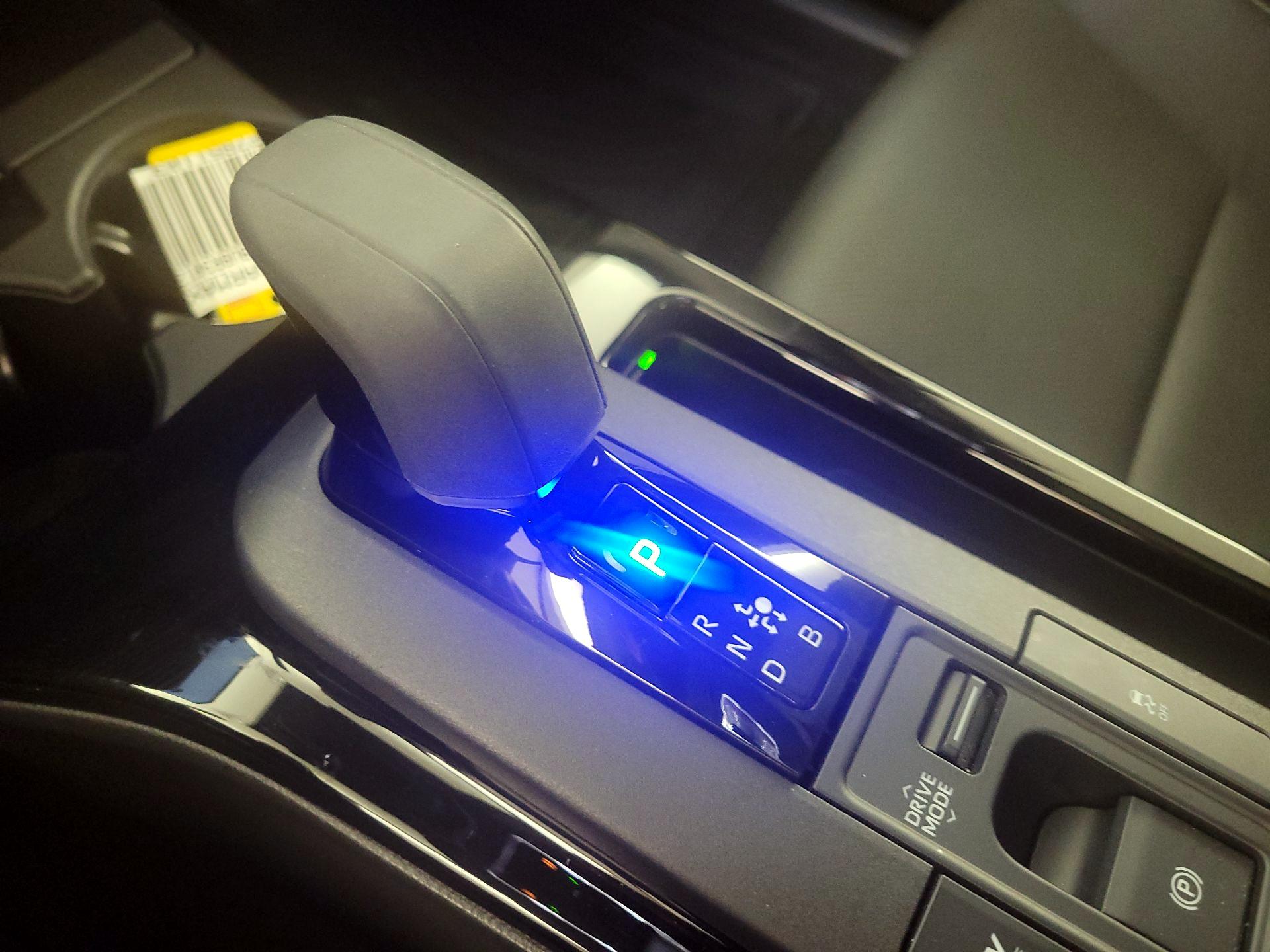 Thumbnail: 2024 Toyota Prius - 17