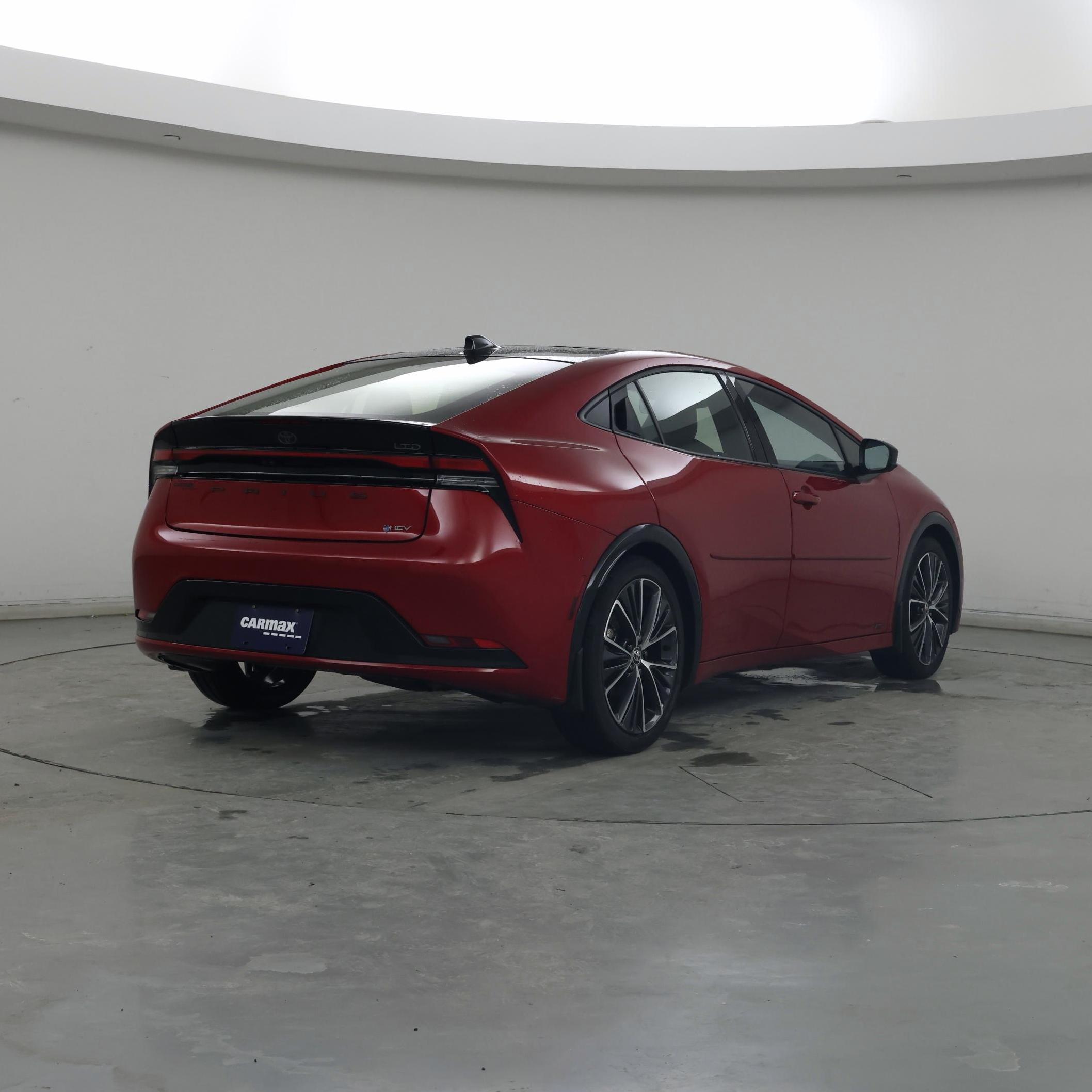 Thumbnail: 2024 Toyota Prius - 8