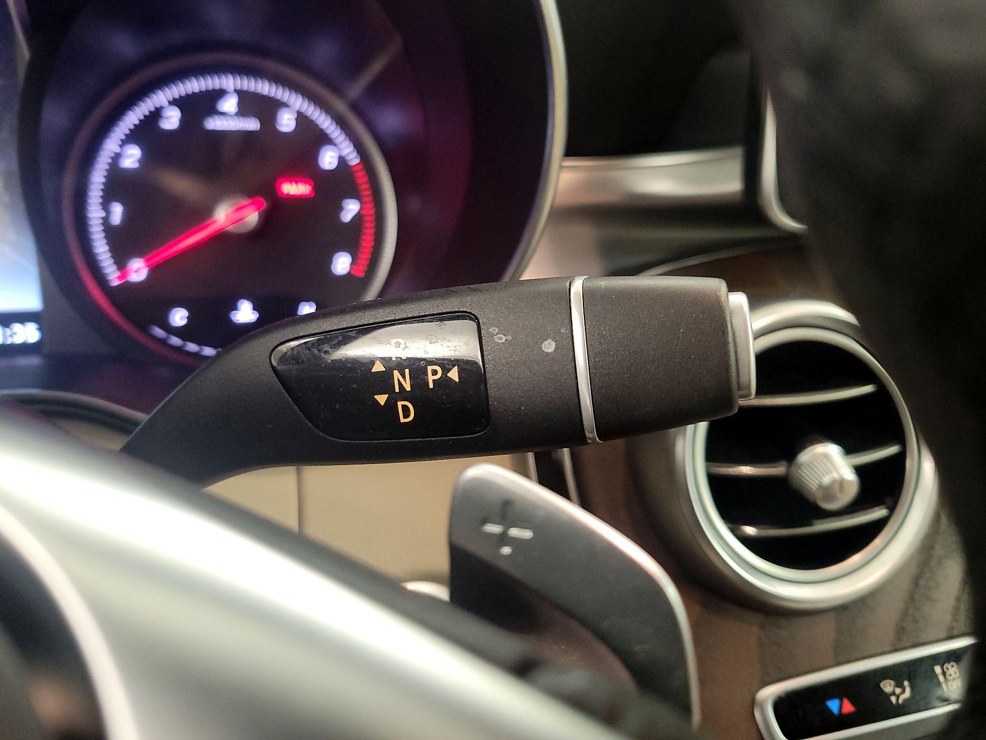 Thumbnail: 2018 Mercedes-Benz C-Class - 17