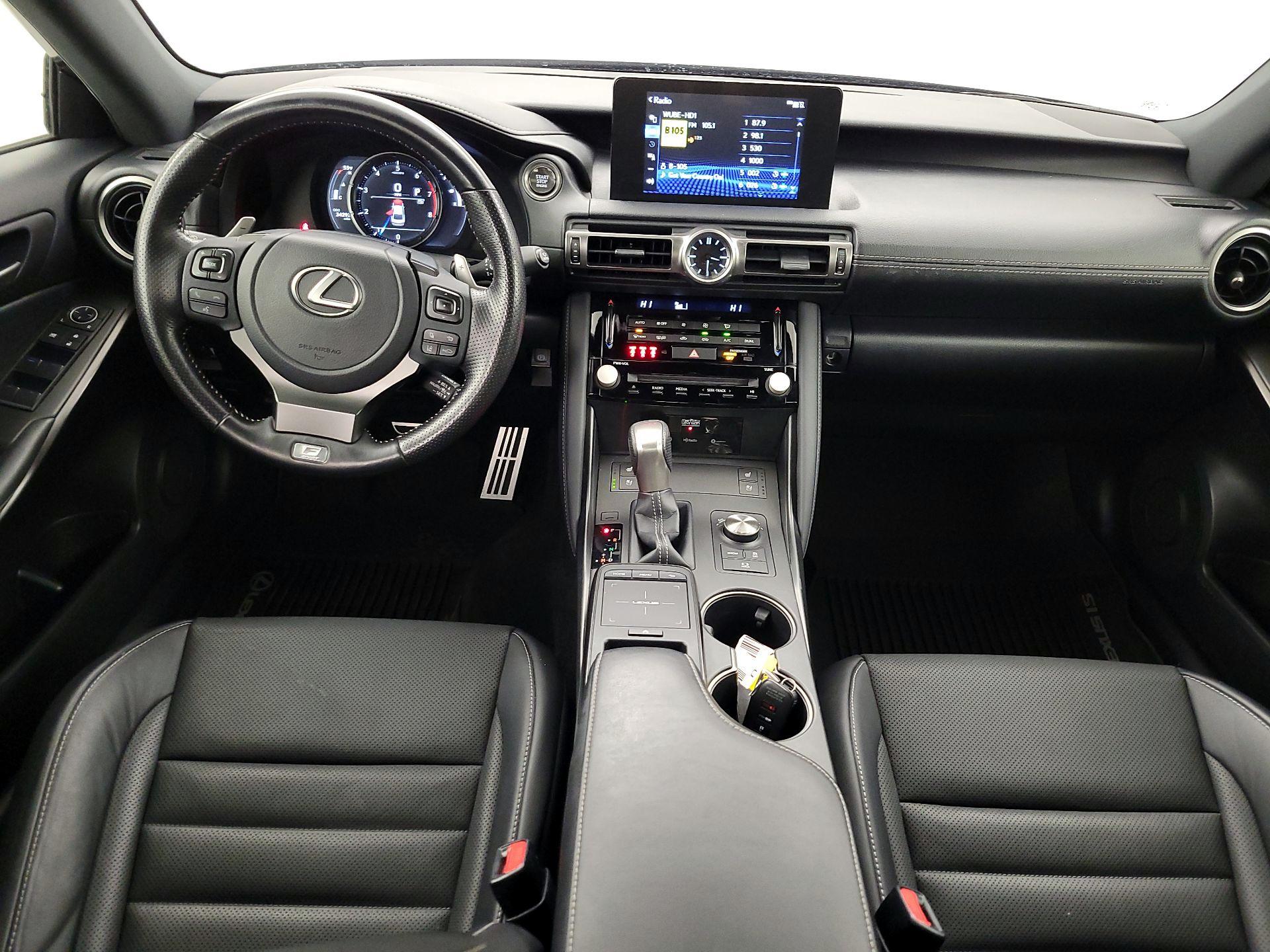 Thumbnail: 2022 Lexus IS - 9