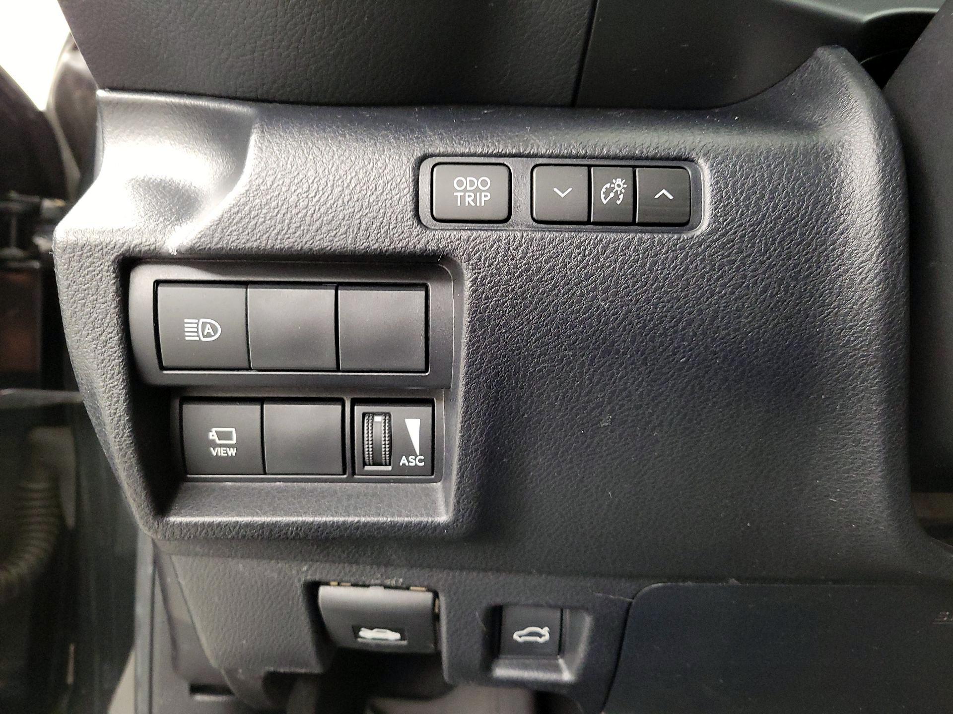 Thumbnail: 2022 Lexus IS - 13