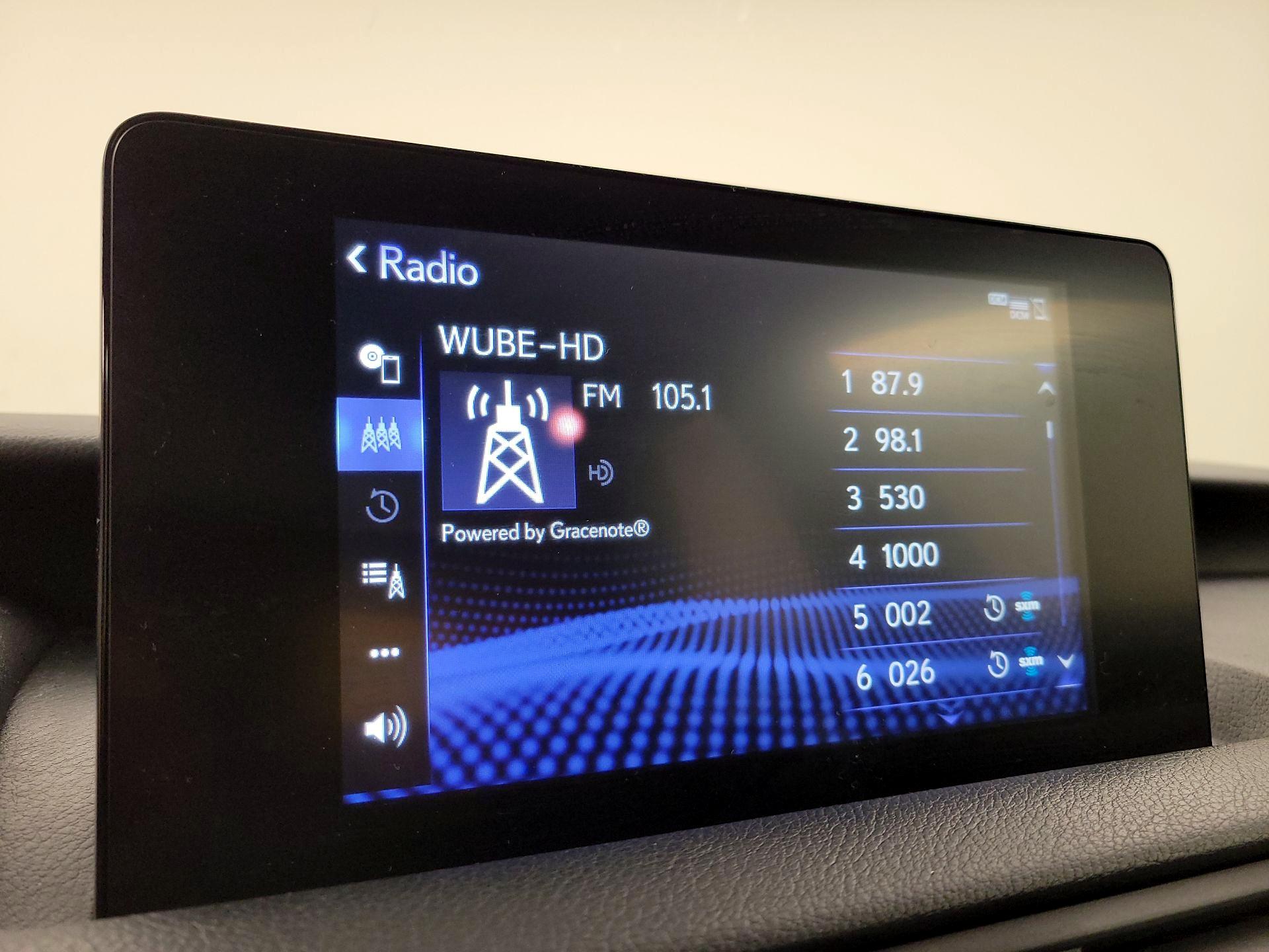 Thumbnail: 2022 Lexus IS - 15