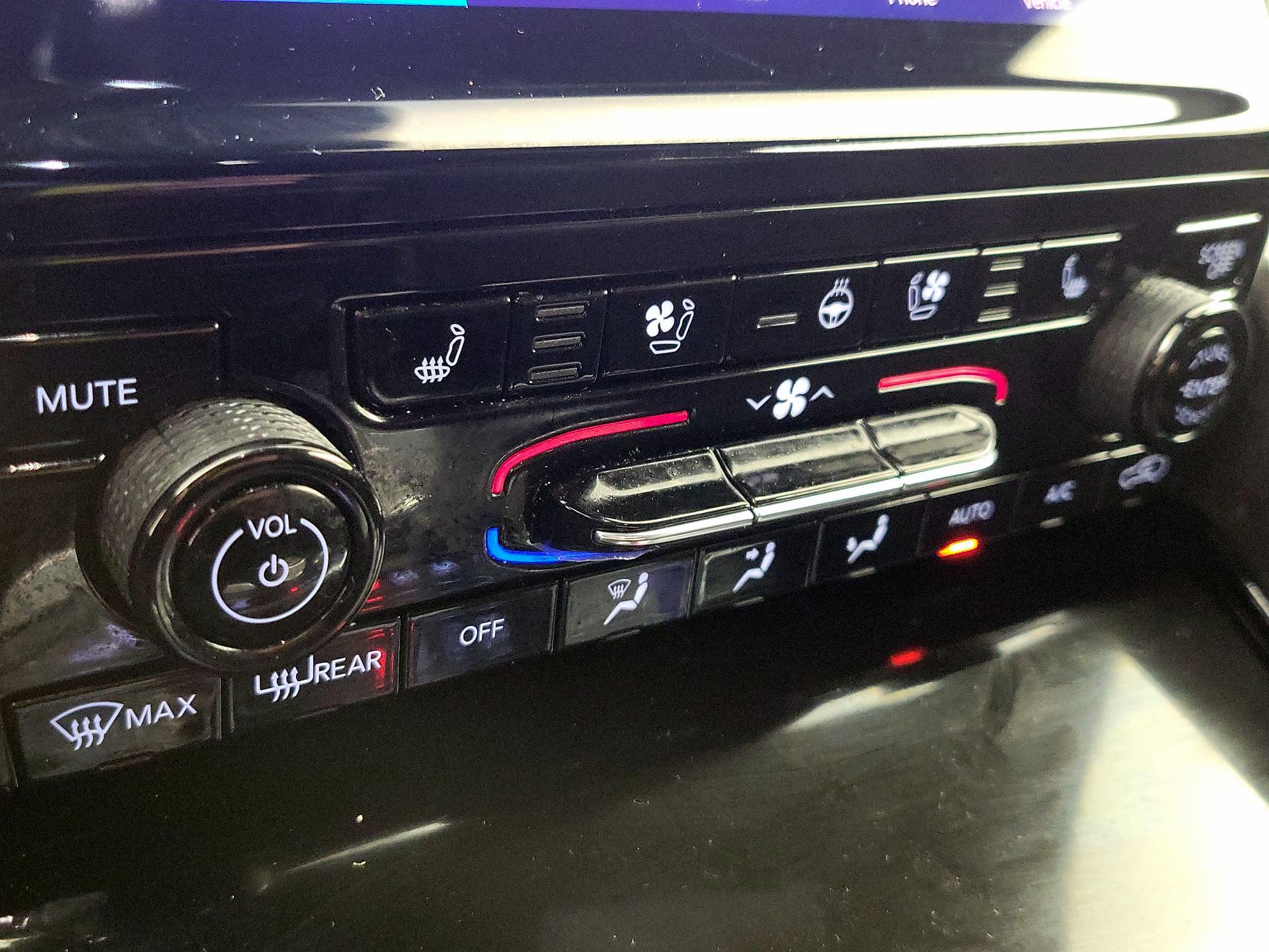 Thumbnail: 2023 Jeep Grand Cherokee - 17