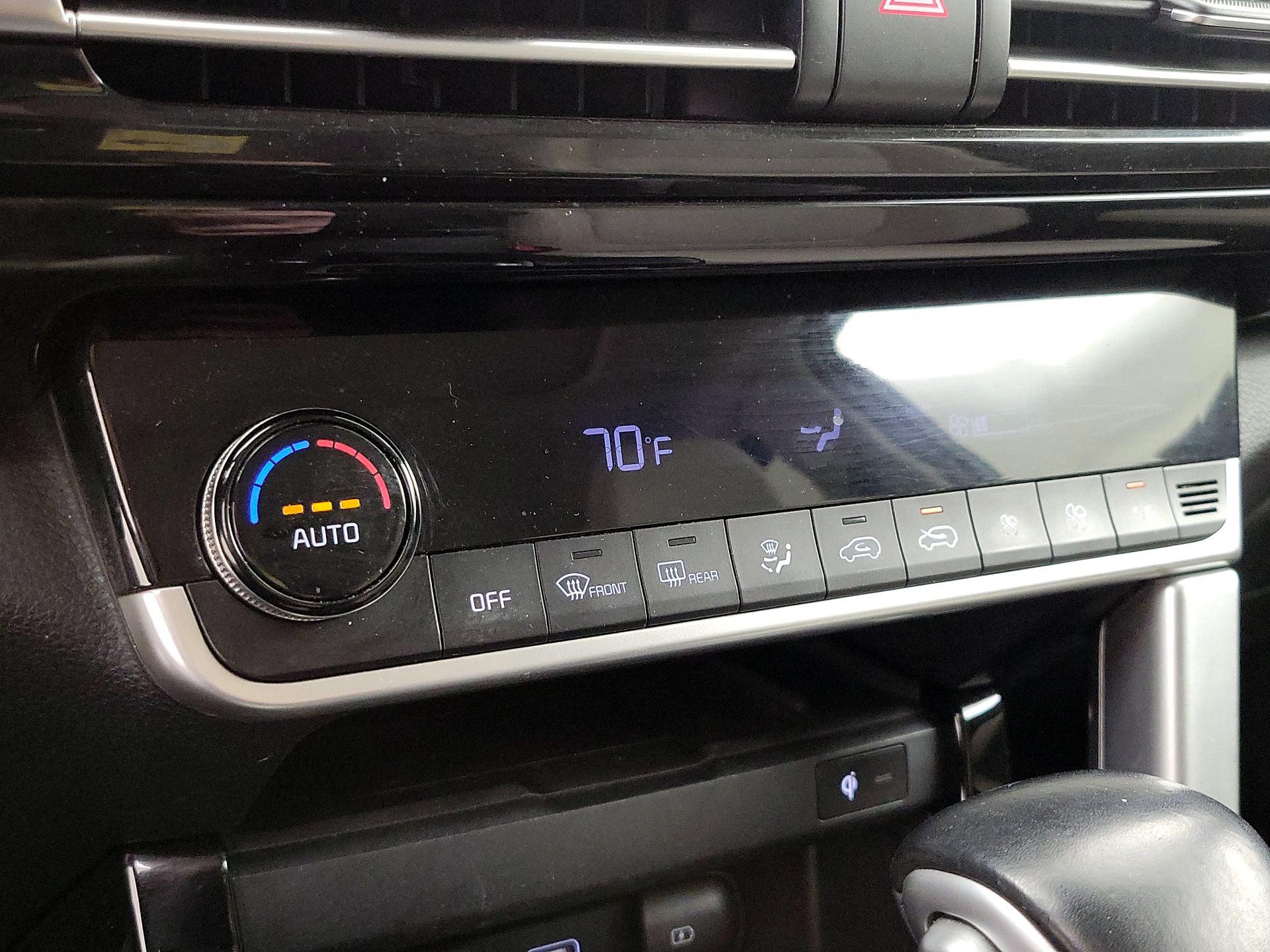 Thumbnail: 2023 Kia Seltos - 17