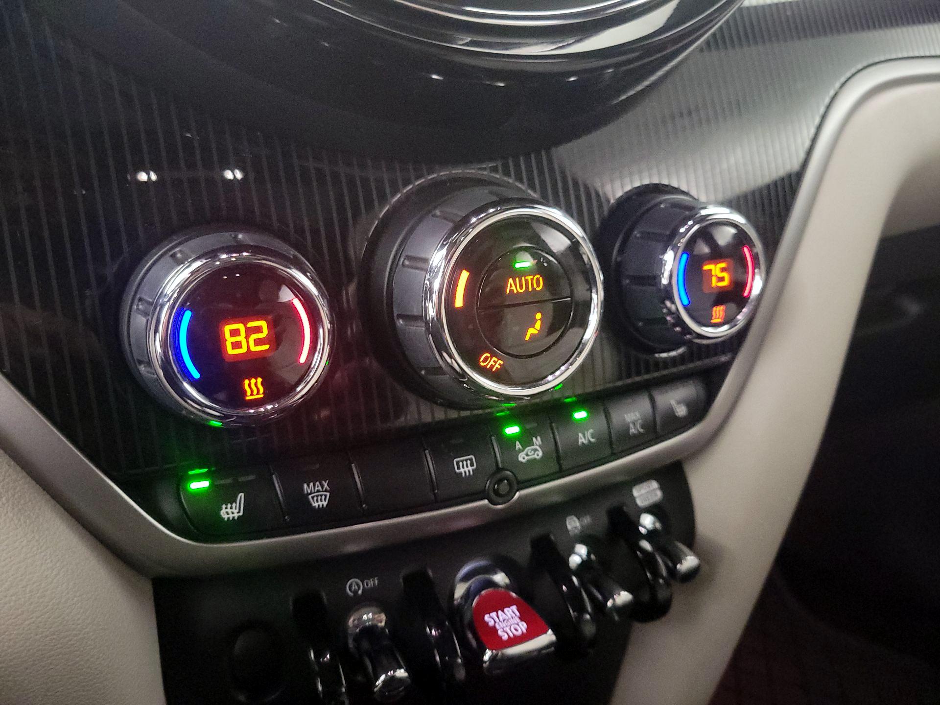 Thumbnail: 2020 MINI Cooper Countryman - 17