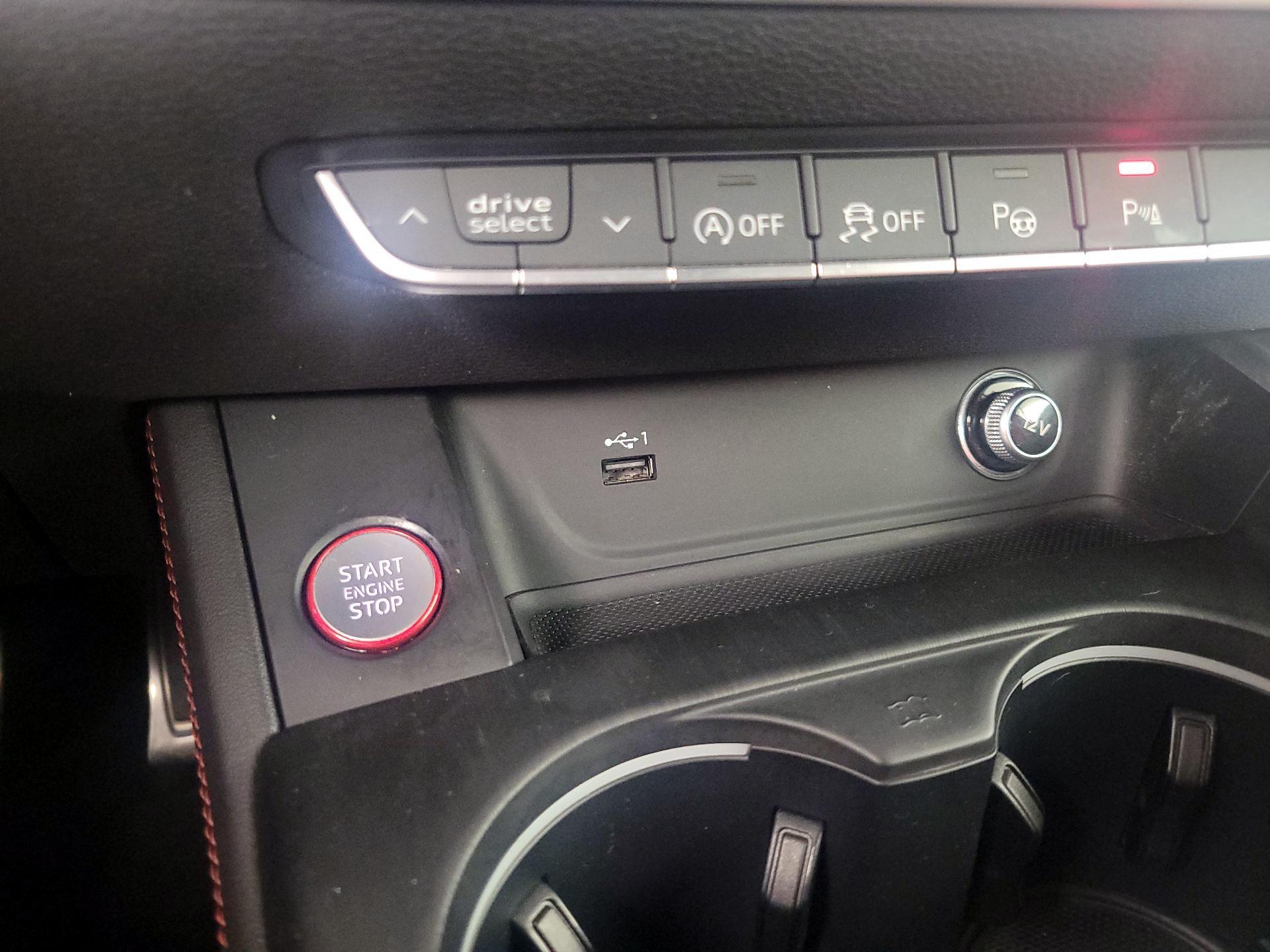 Thumbnail: 2019 Audi S5 - 19