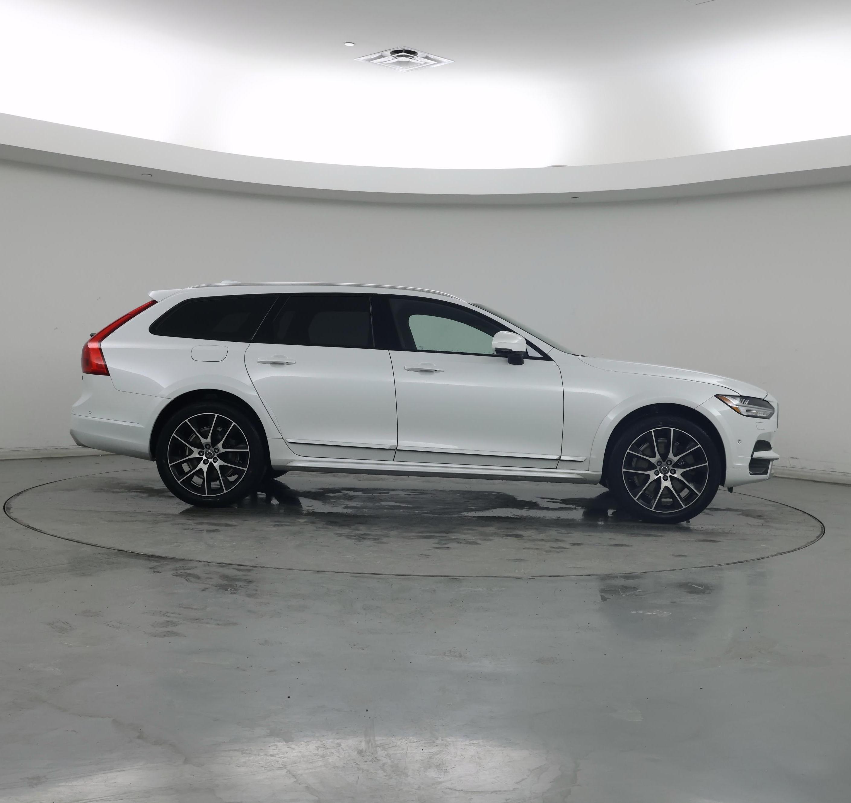 Thumbnail: 2017 Volvo V90 - 7