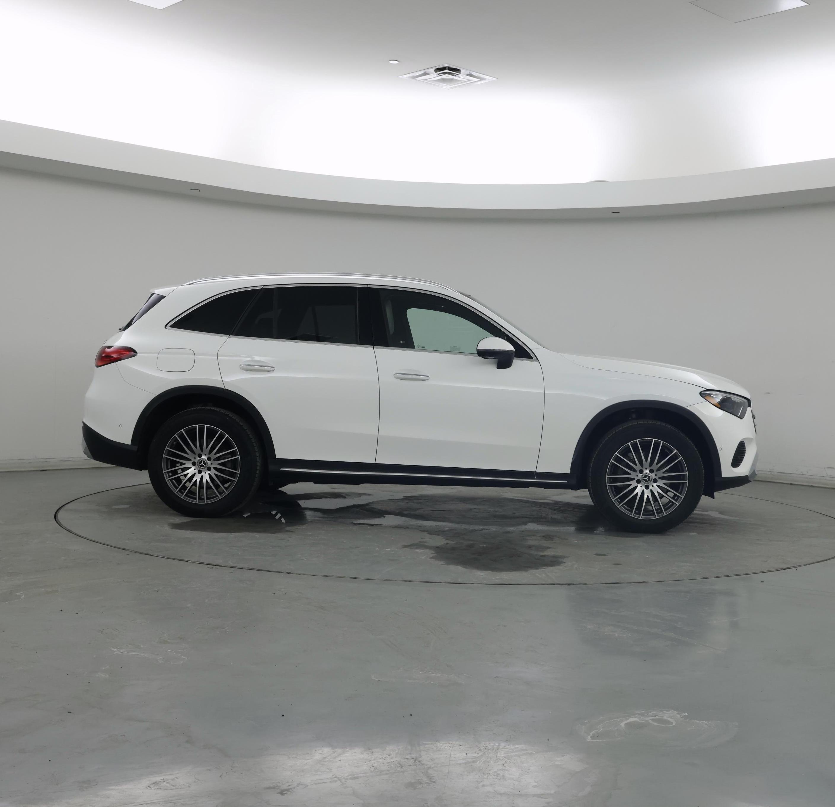 Thumbnail: 2023 Mercedes-Benz GLC - 7