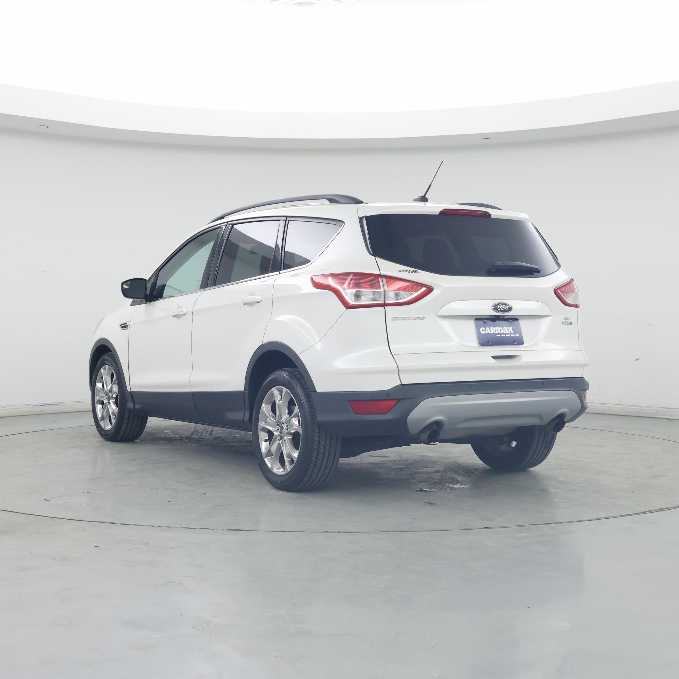 Thumbnail: 2015 Ford Escape - 2