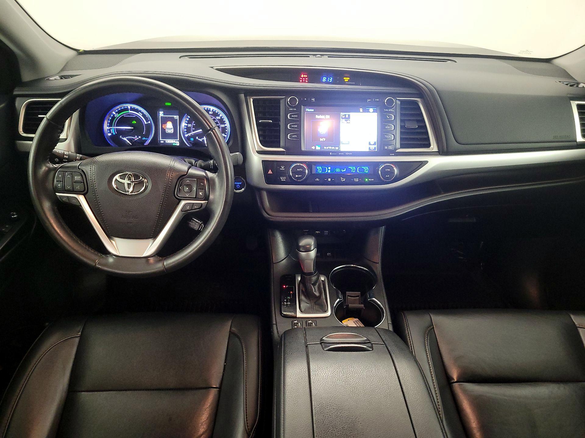 Thumbnail: 2019 Toyota Highlander - 9