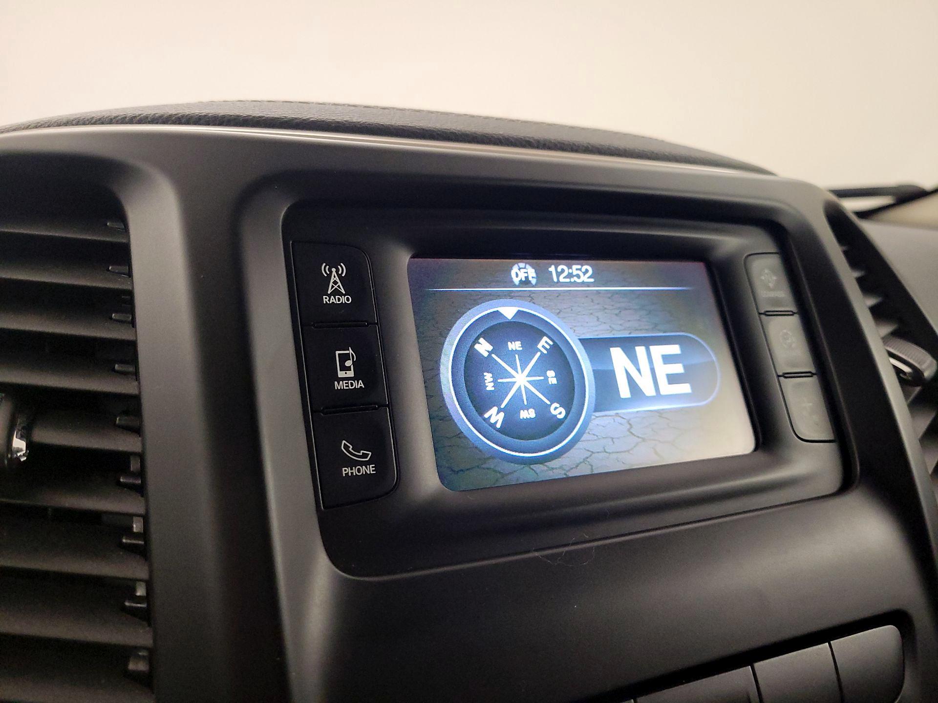 Thumbnail: 2015 Jeep Cherokee - 14