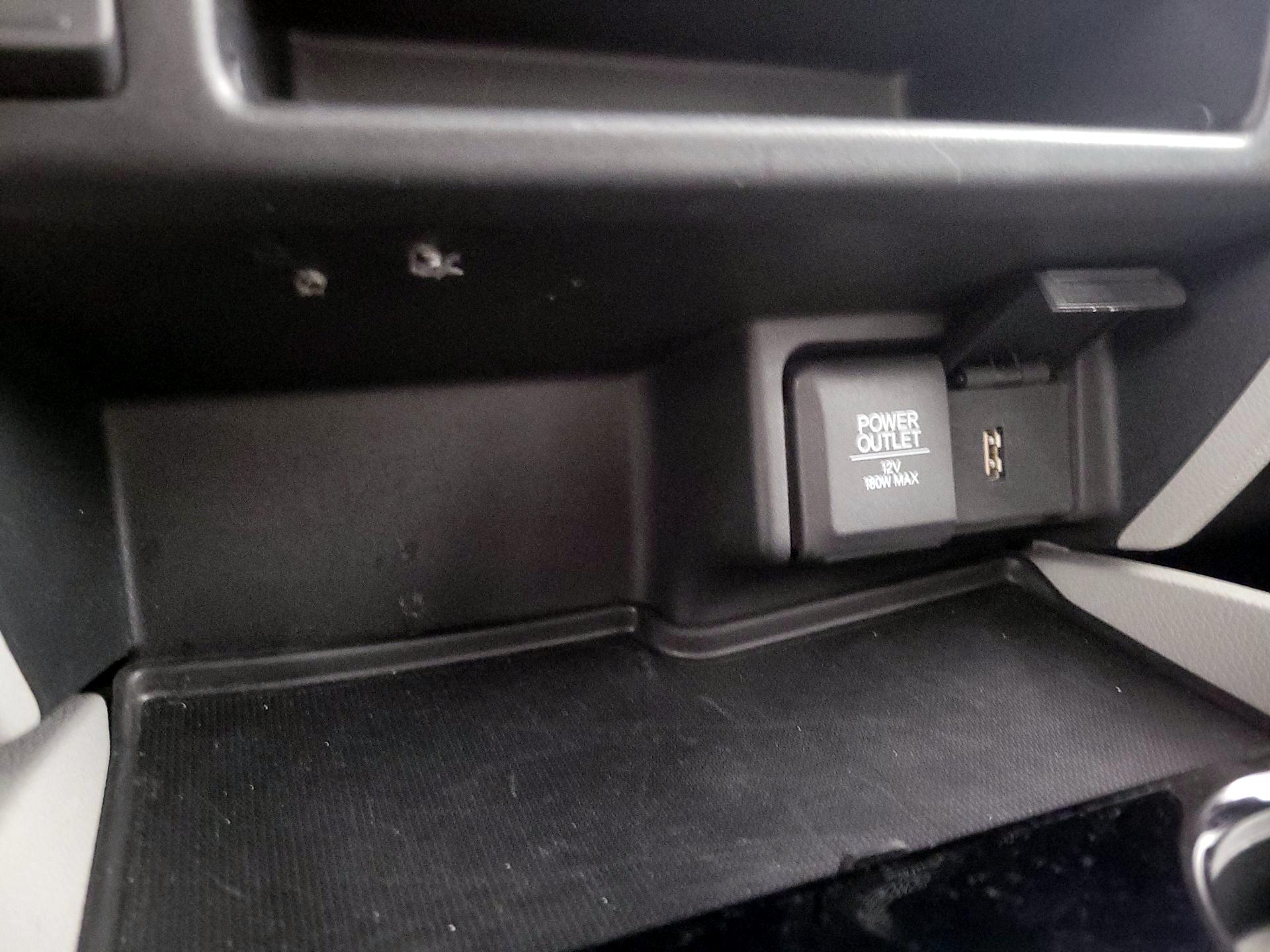 Thumbnail: 2017 Honda Ridgeline - 19