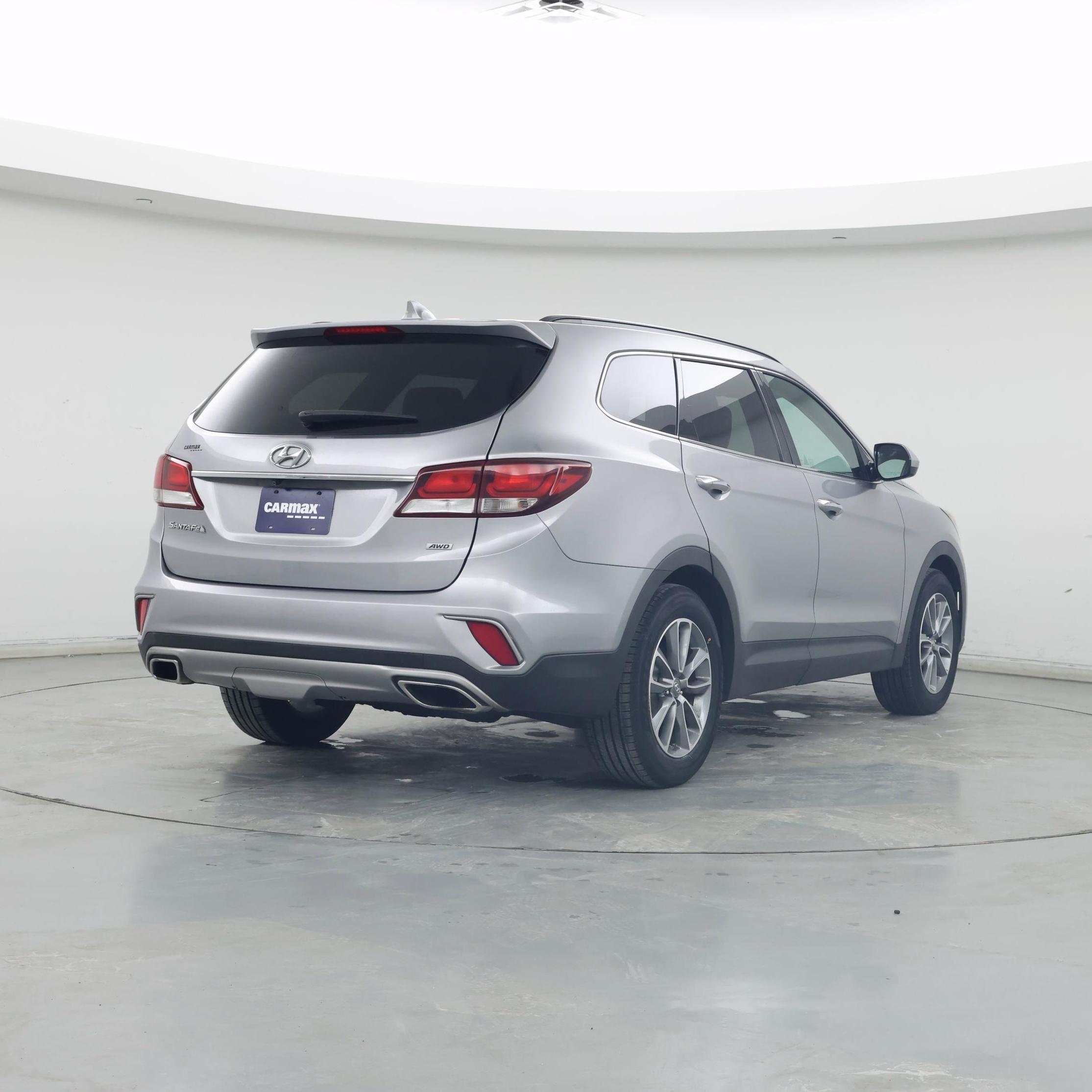 Thumbnail: 2017 Hyundai Santa Fe - 8