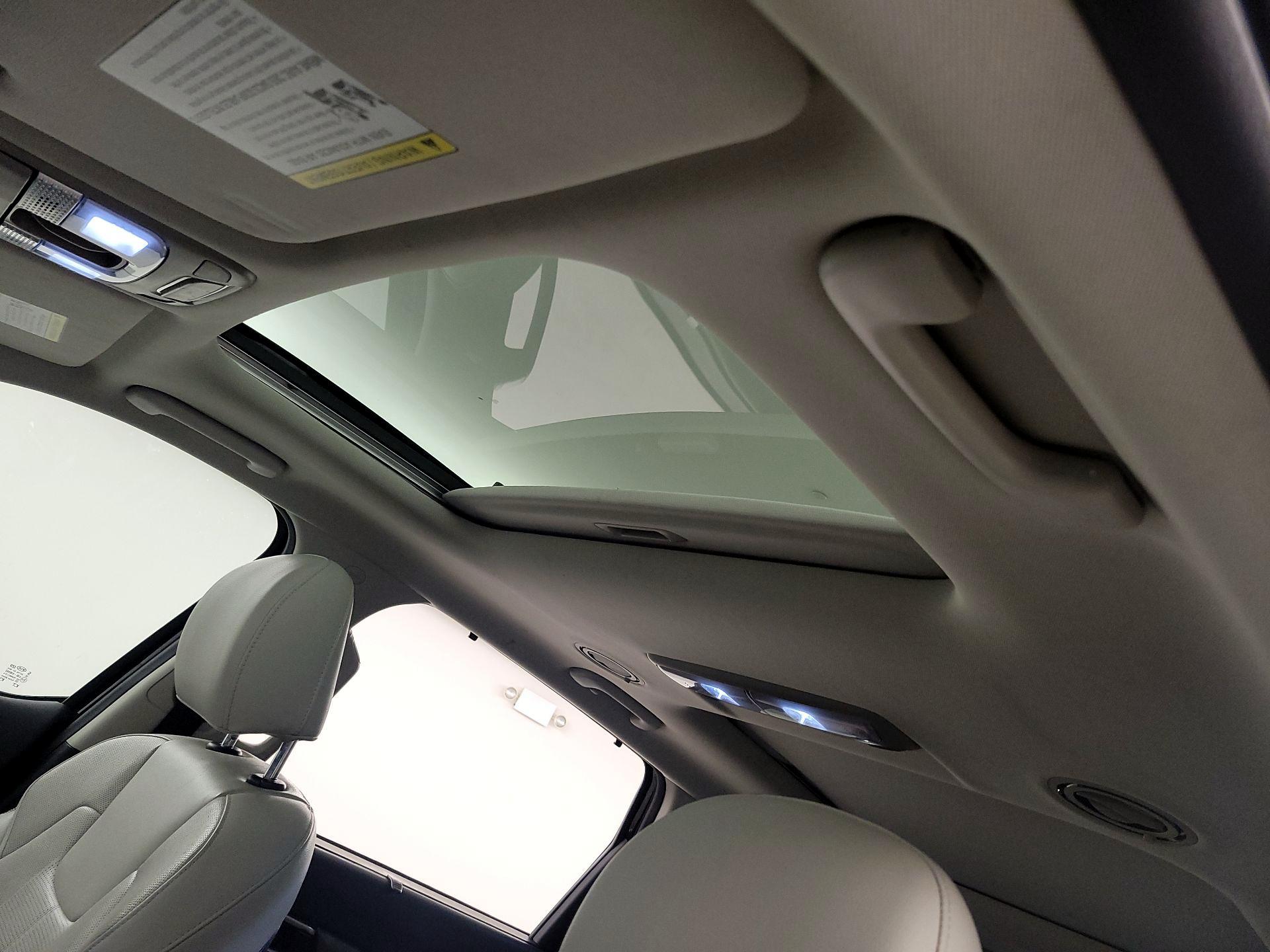 Thumbnail: 2021 Kia Telluride - 20