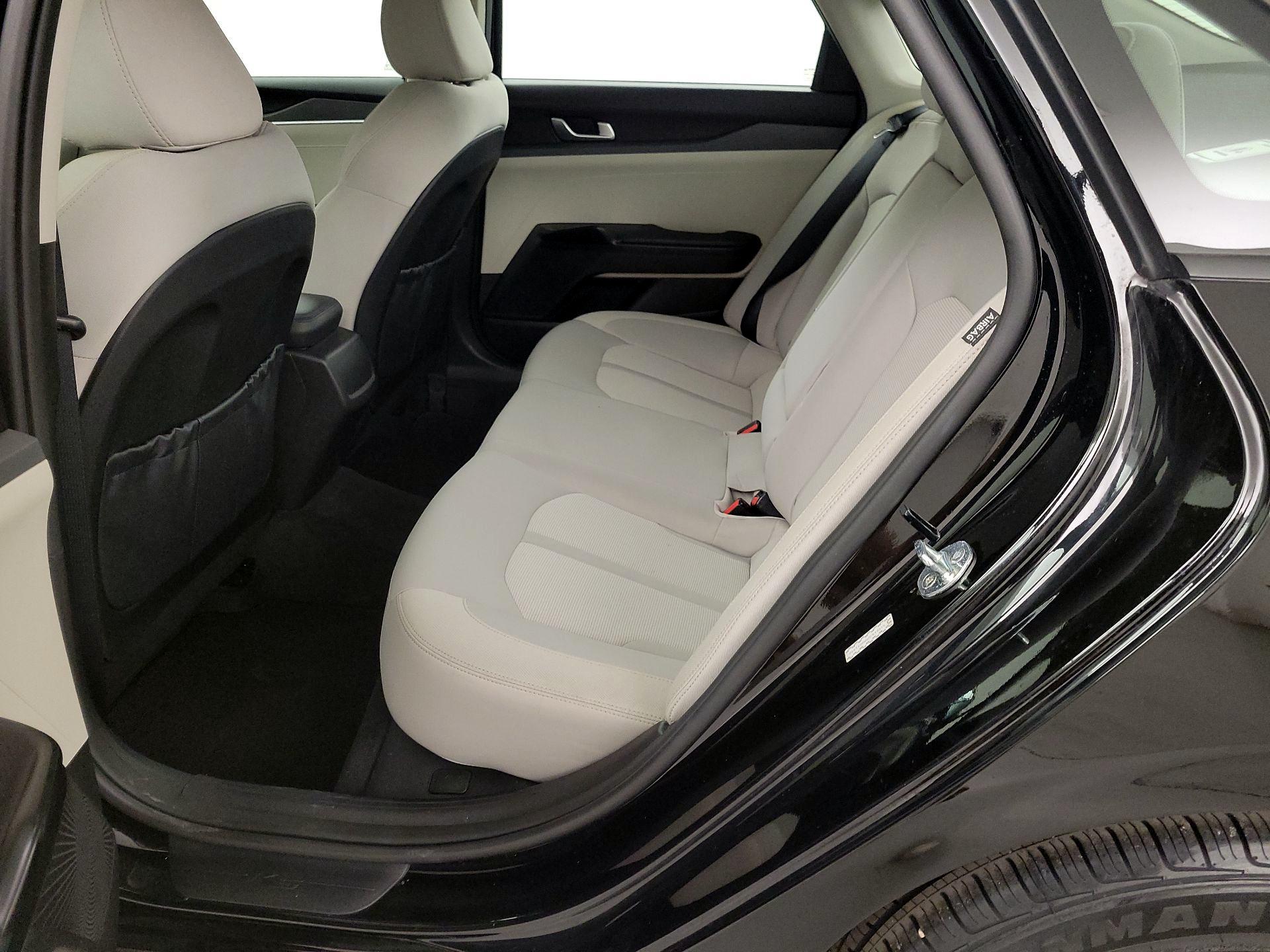 Thumbnail: 2021 Kia K5 - 19