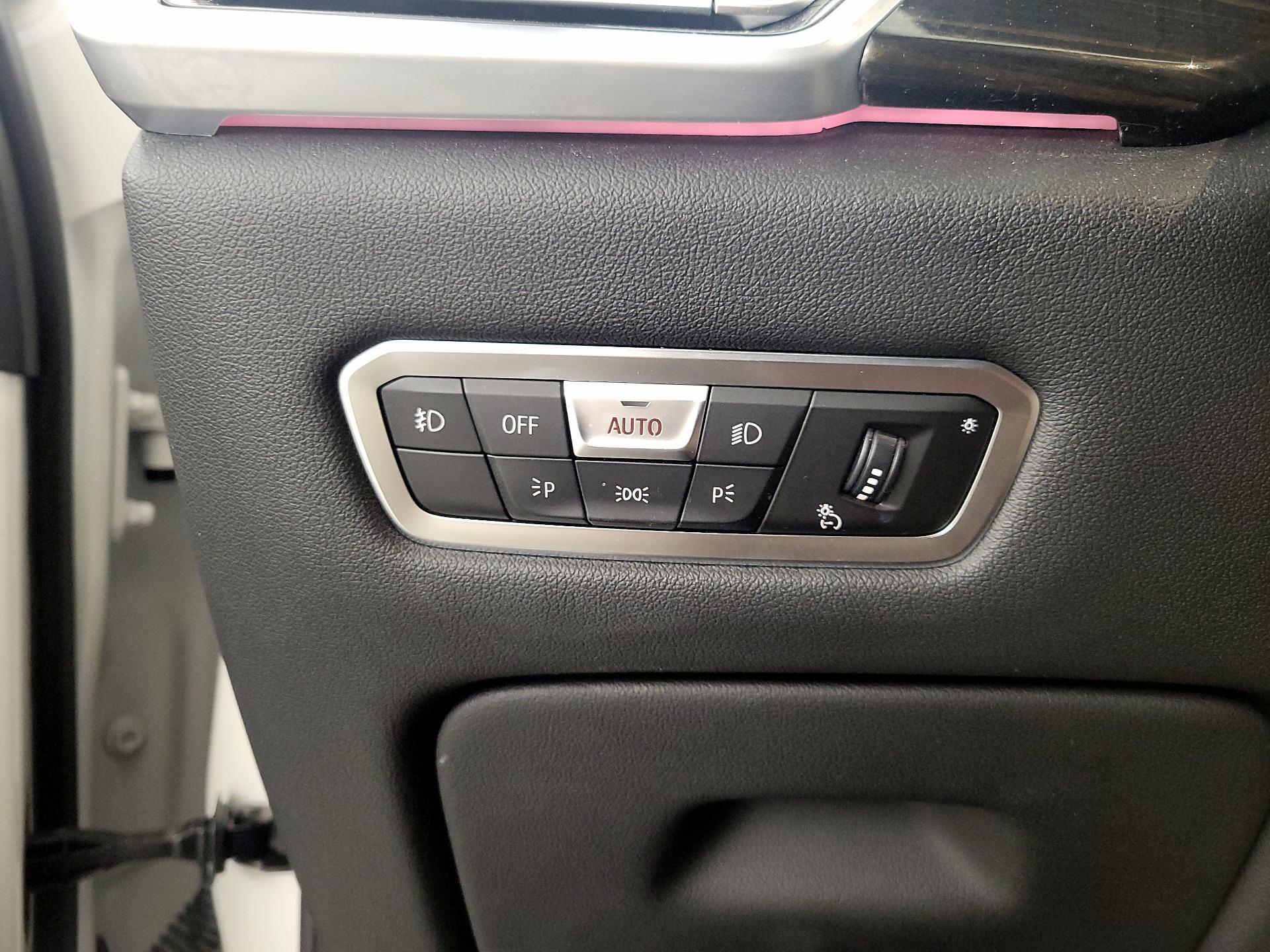 Thumbnail: 2021 BMW X5 - 13