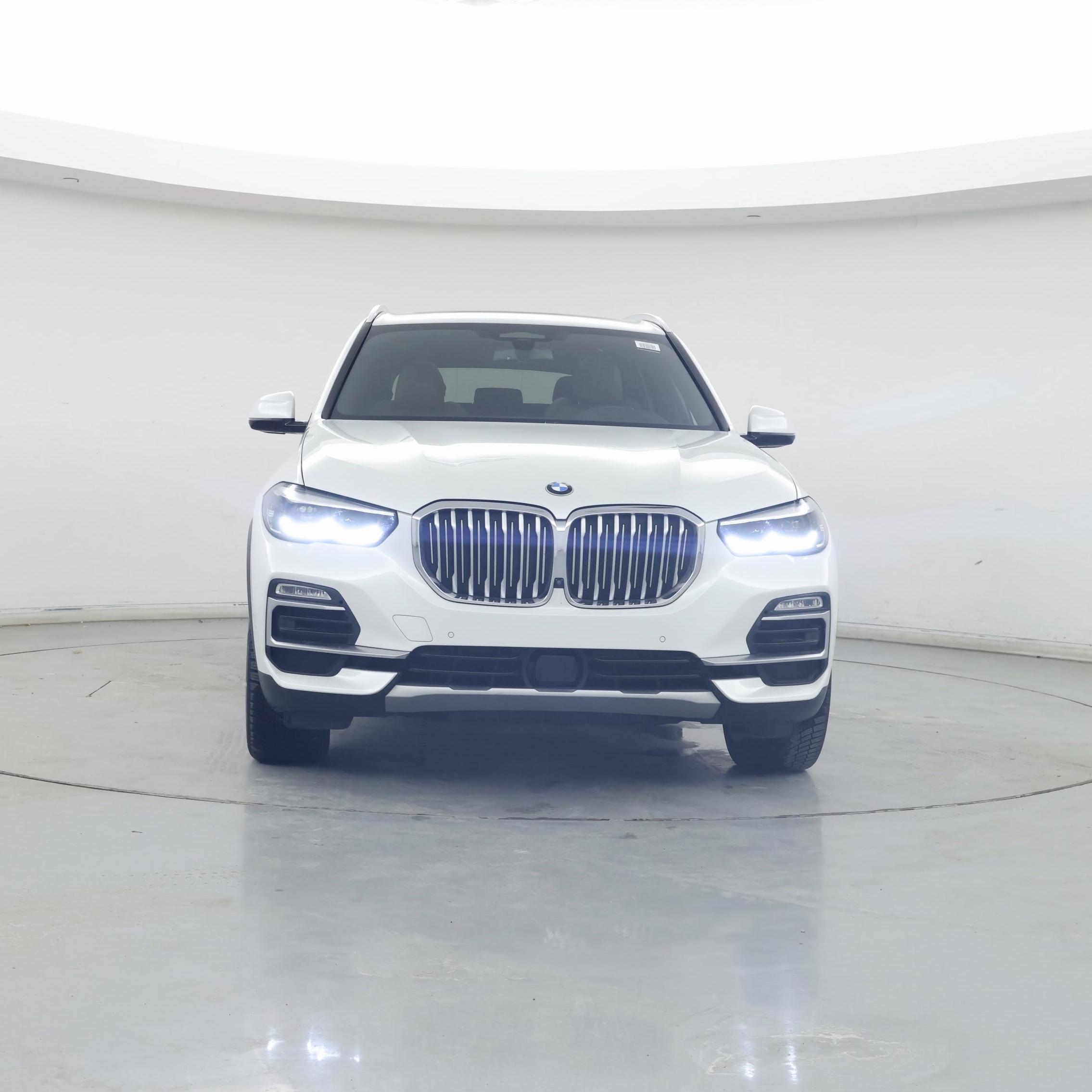 Thumbnail: 2021 BMW X5 - 5