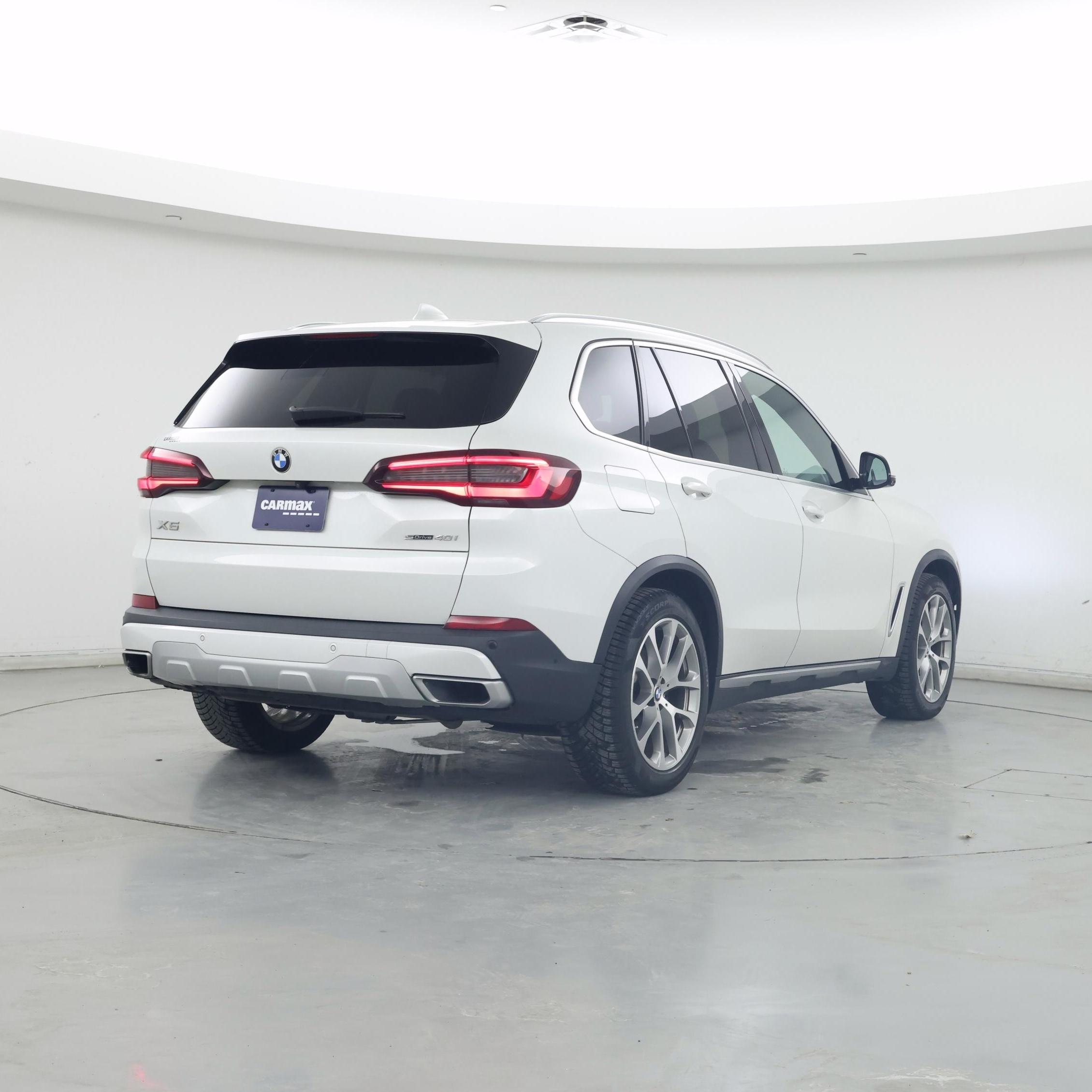 Thumbnail: 2021 BMW X5 - 8