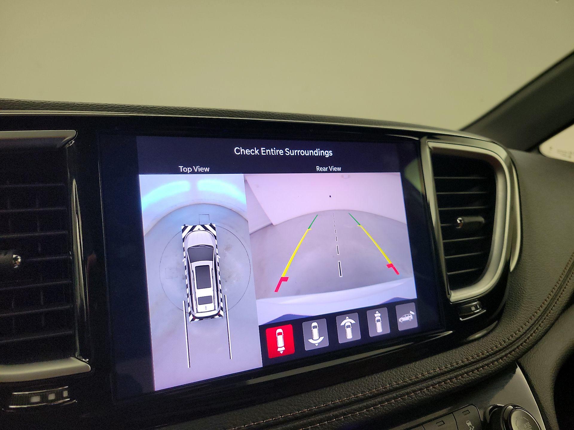 Thumbnail: 2024 Chrysler Pacifica - 15