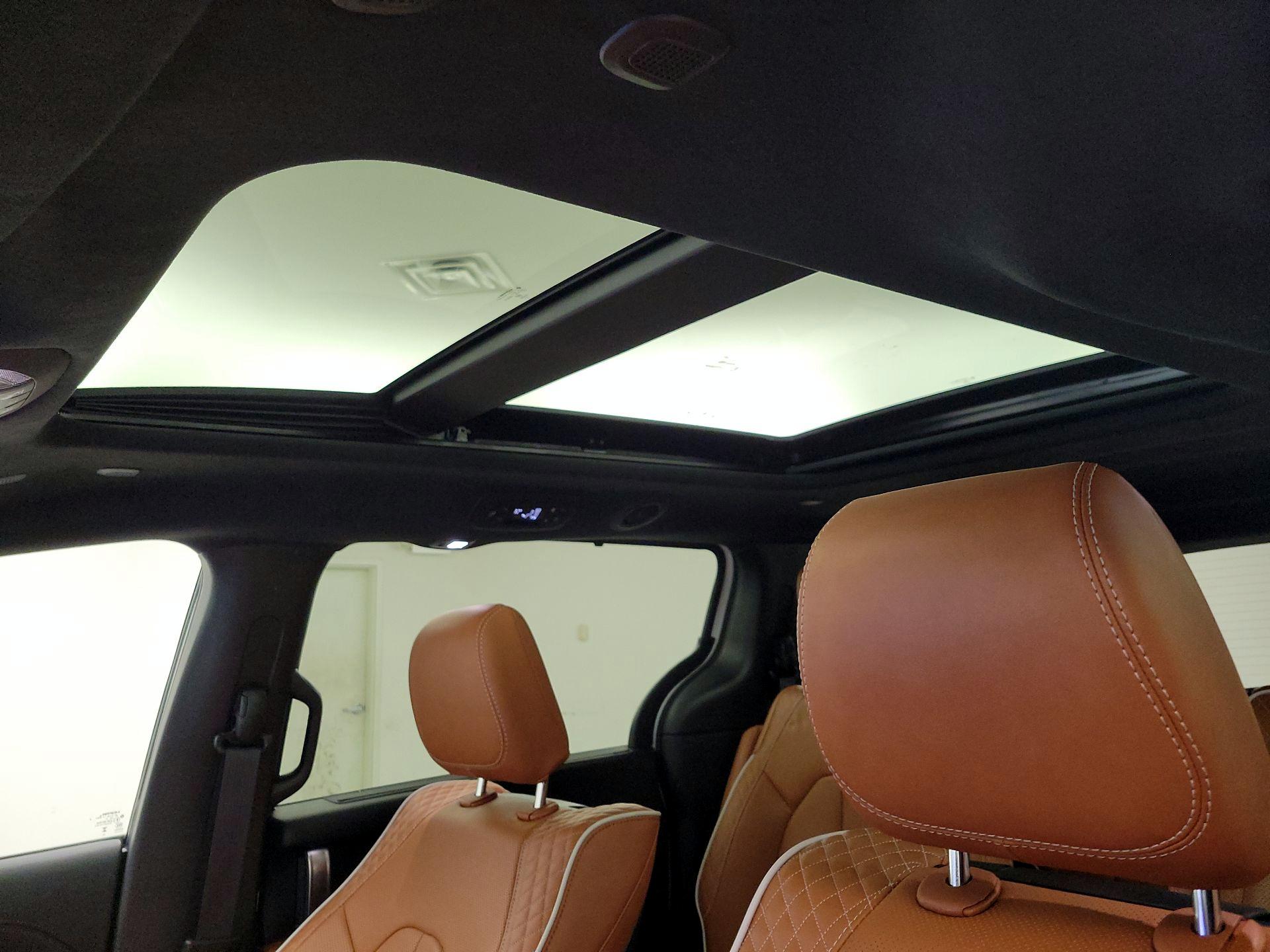 Thumbnail: 2024 Chrysler Pacifica - 19