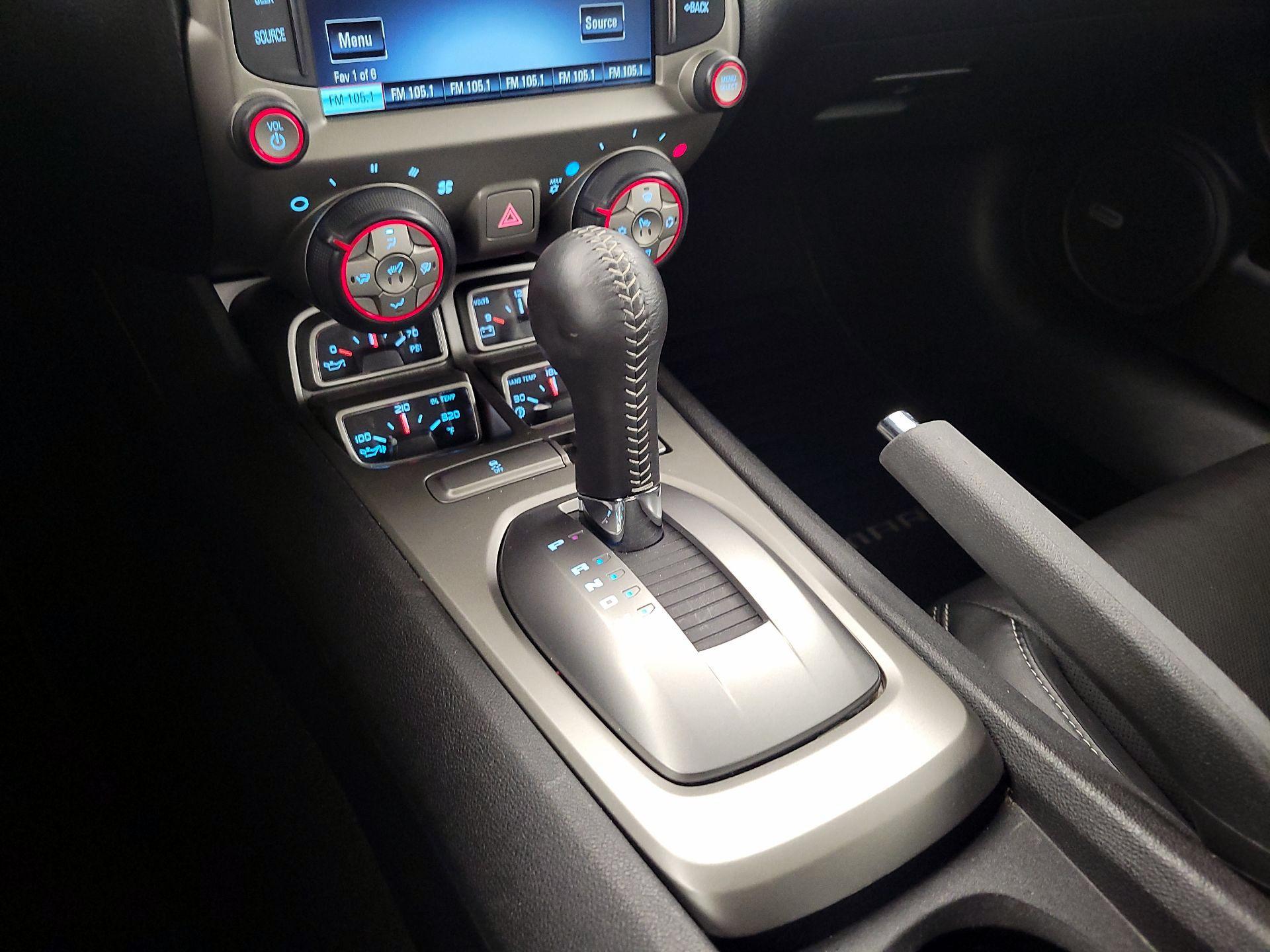 Thumbnail: 2015 Chevrolet Camaro - 17