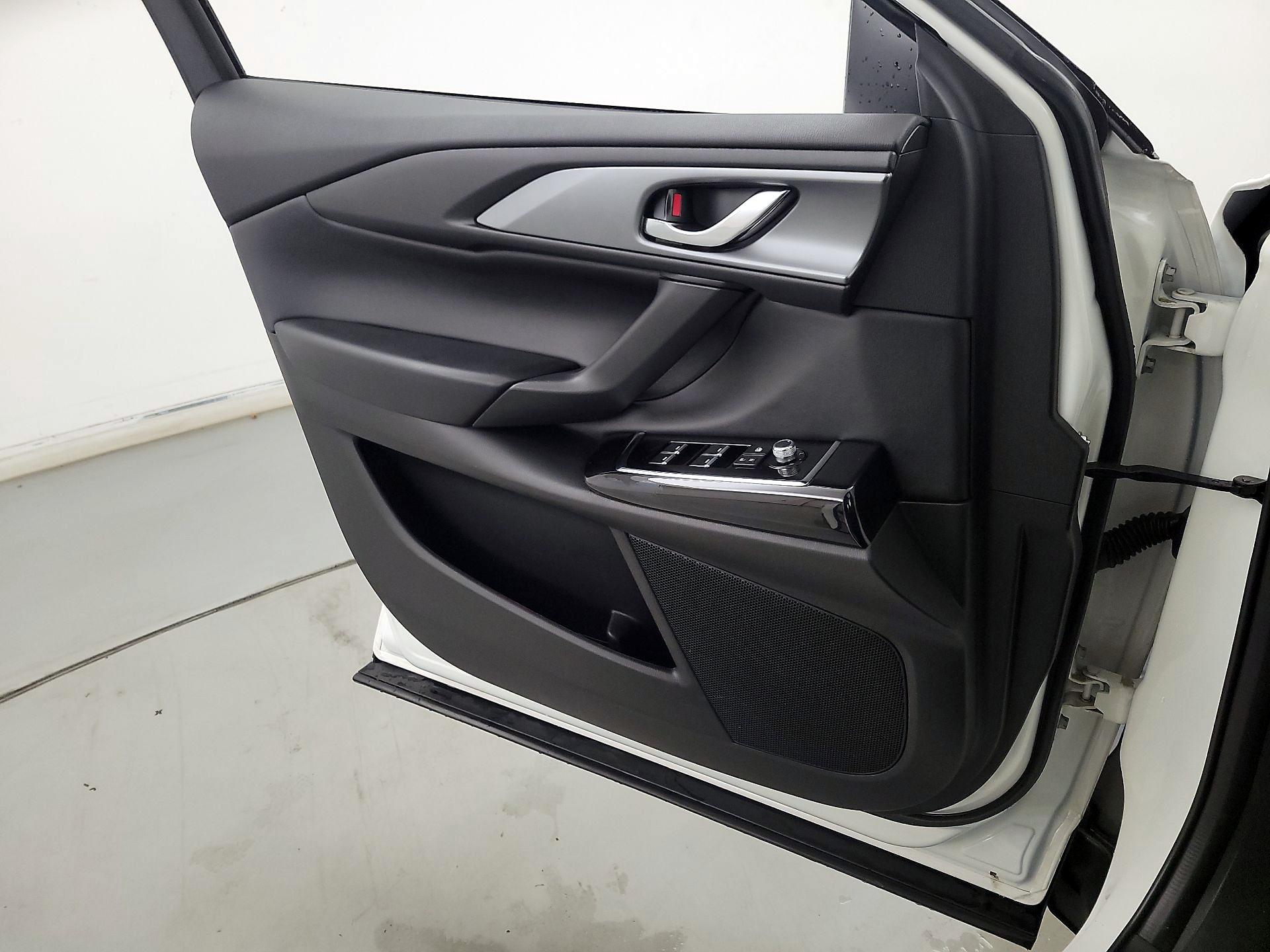 Thumbnail: 2023 Mazda CX-9 - 12